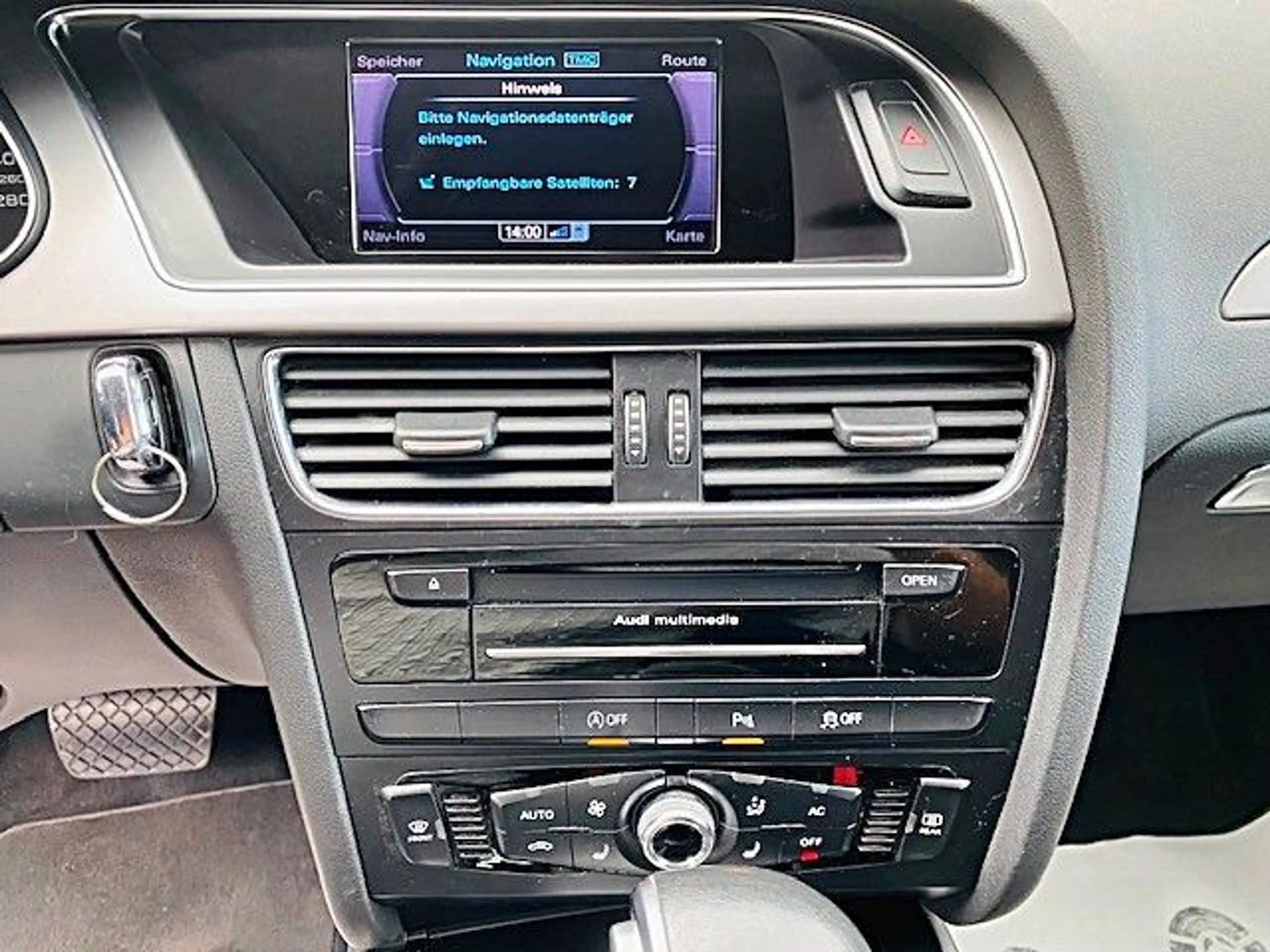 Audi A4 1.8 TFSI multitronic Ambiente — photo 19