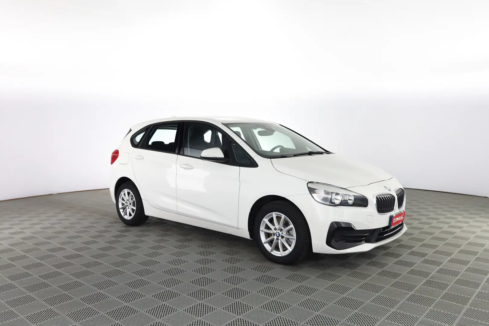 BMW 218d Active Tourer Business Bianco - 2