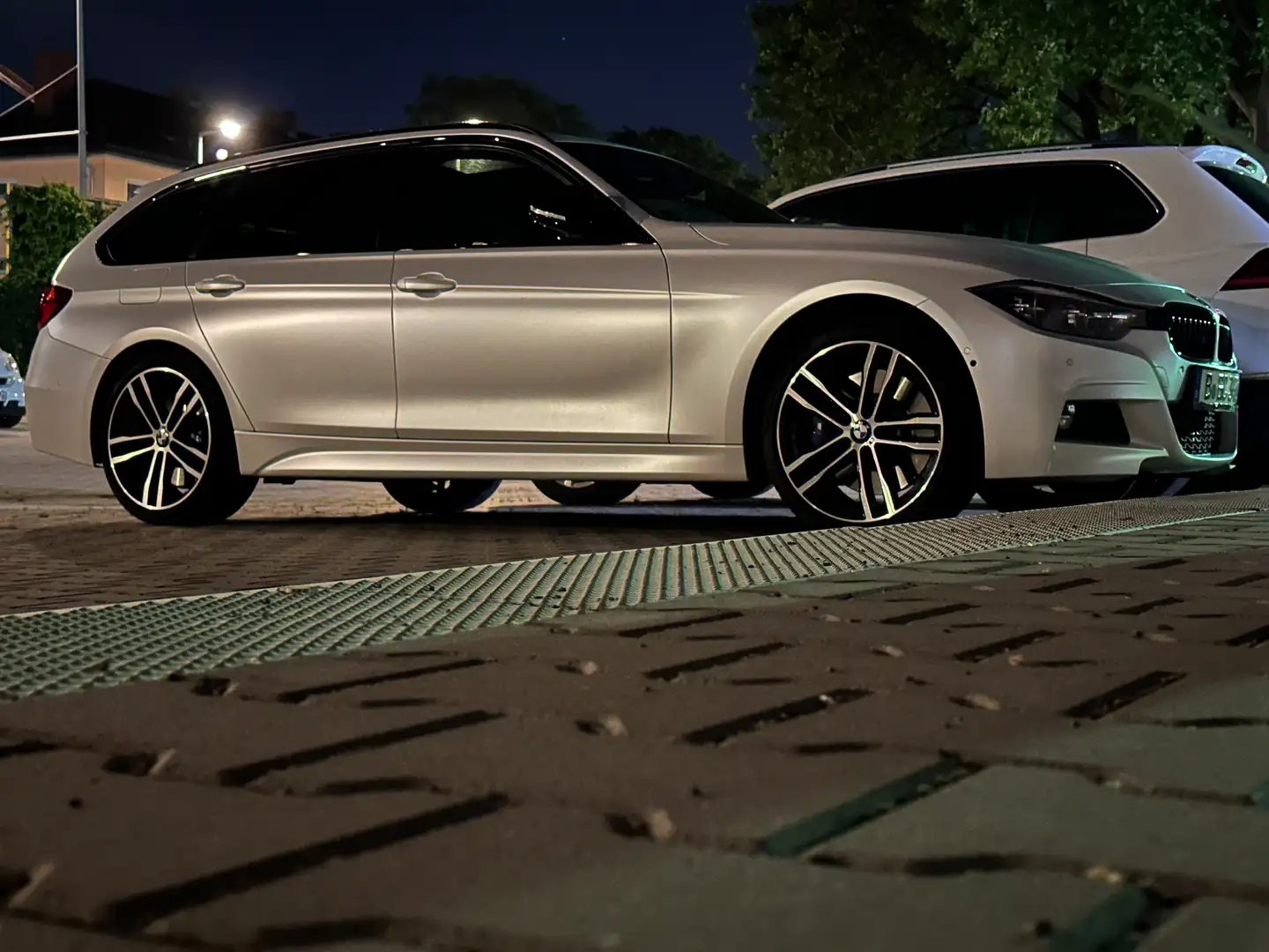 BMW 340 340i Touring xDrive Aut. M Sport bijela - 1
