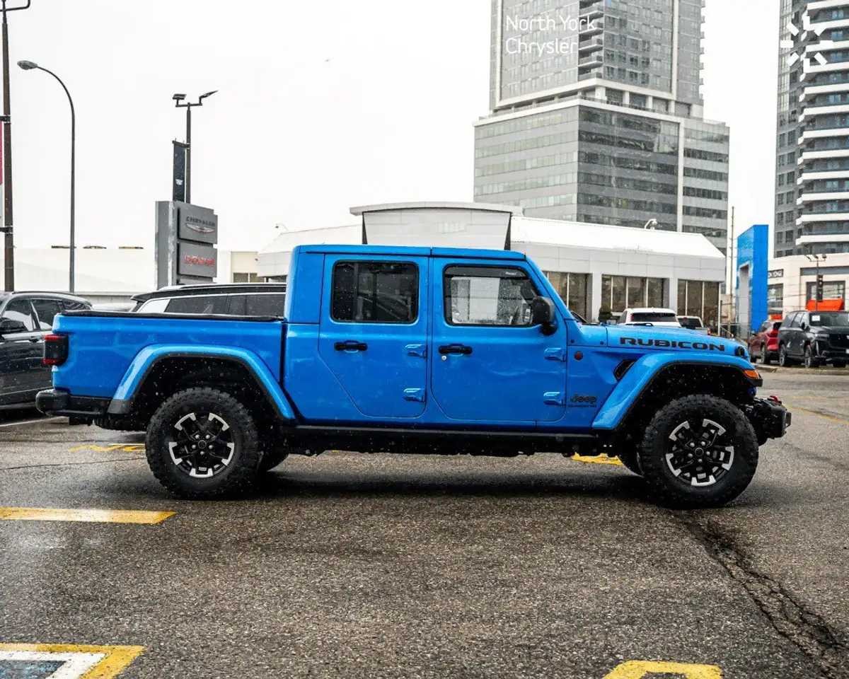 Jeep Gladiator снимка Jeep Gladiator