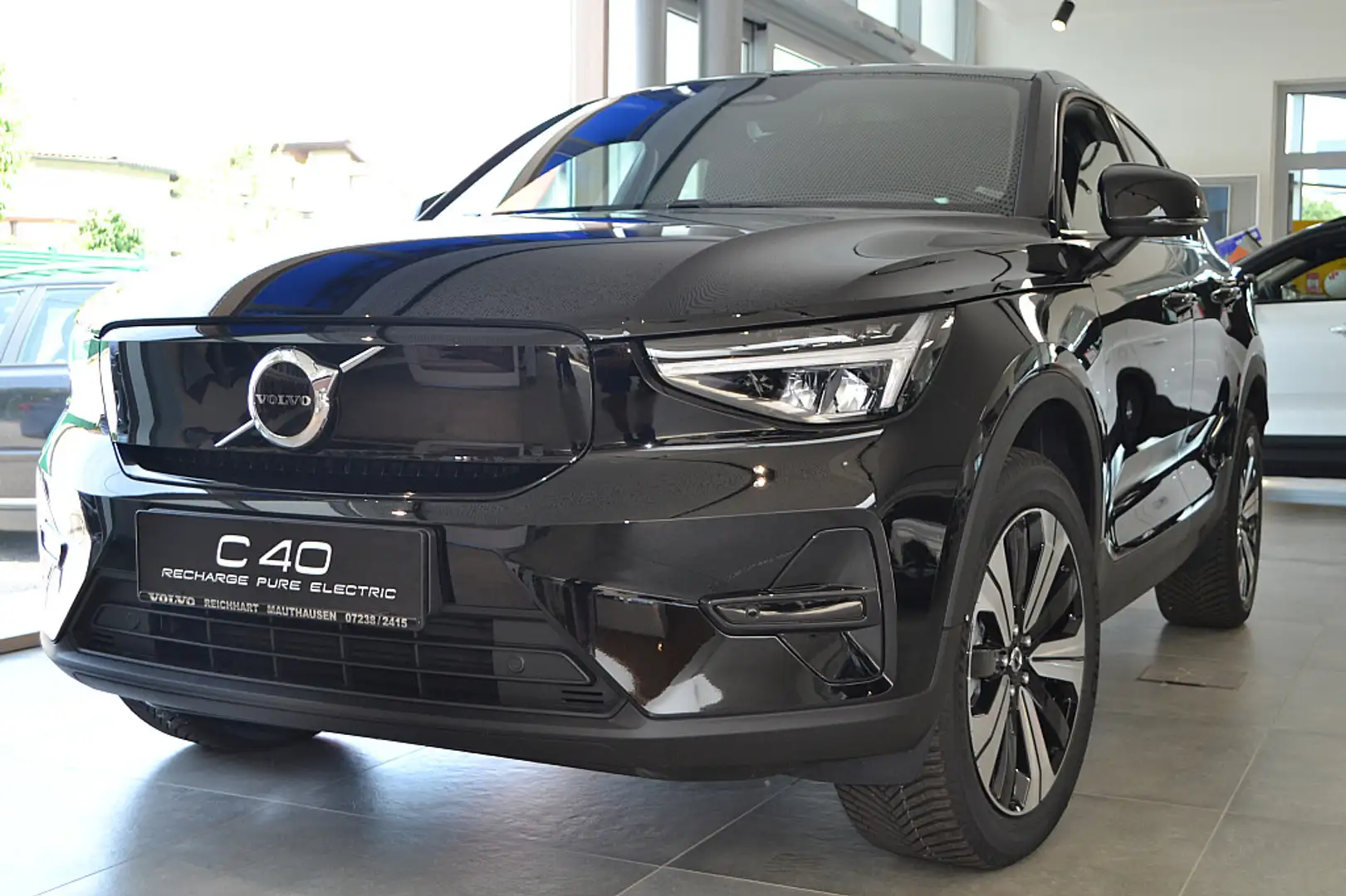 Volvo C40 Recharge Plus, Single Motor, Elektrisch Plus Negru - 1