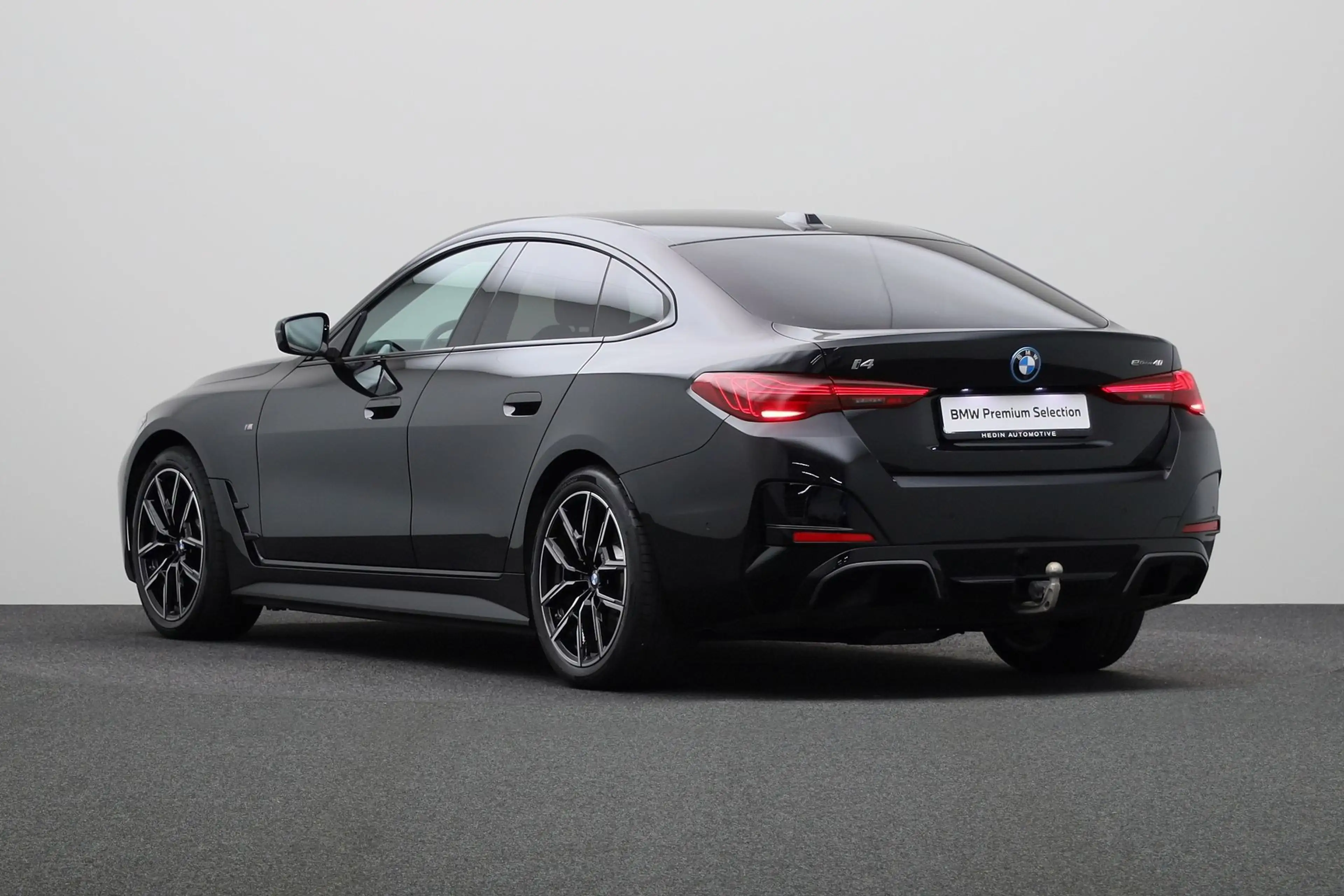 BMW i4 eDrive40 84 kWh M Sport Pakket | Elektrisch verwar — photo 13