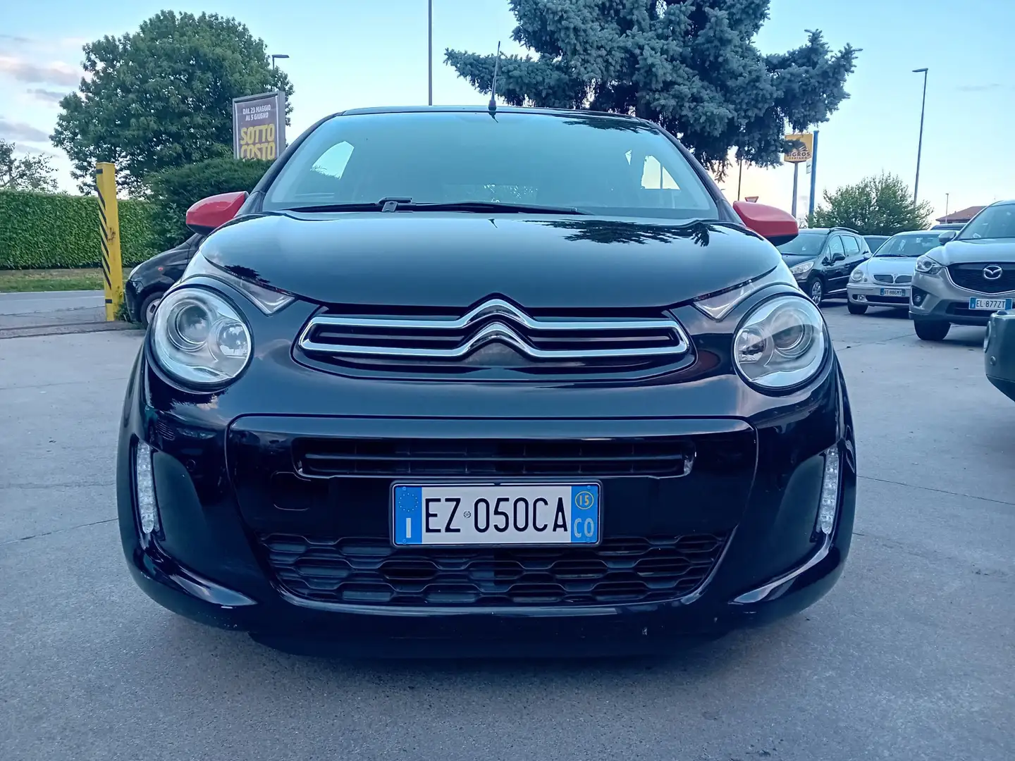 Citroen C1 C1 3p 1.0 vti Live E6 Zwart - 1