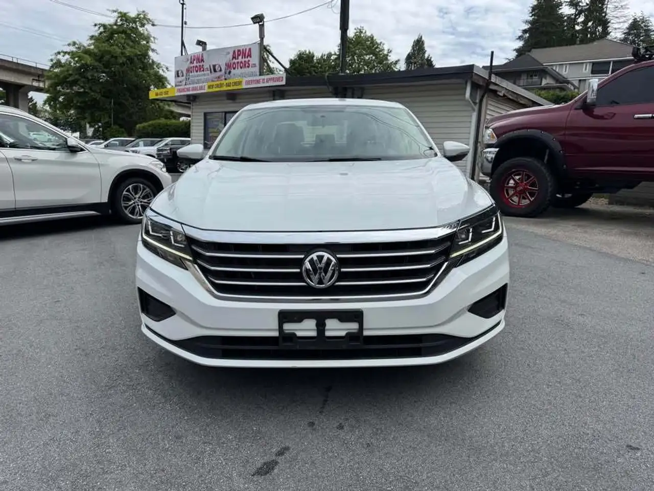 Volkswagen Passat снимка Volkswagen Passat