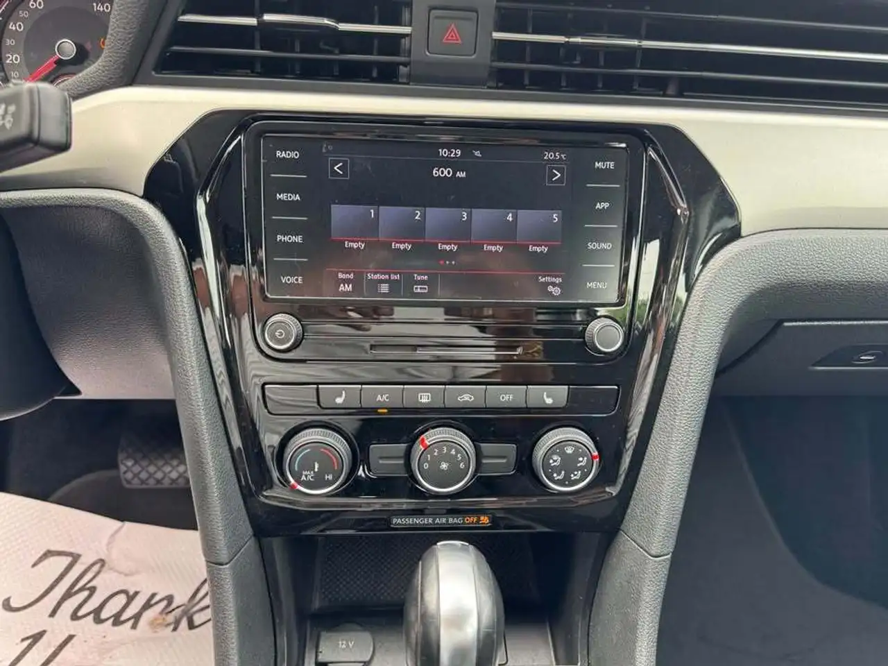 Volkswagen Passat снимка Volkswagen Passat