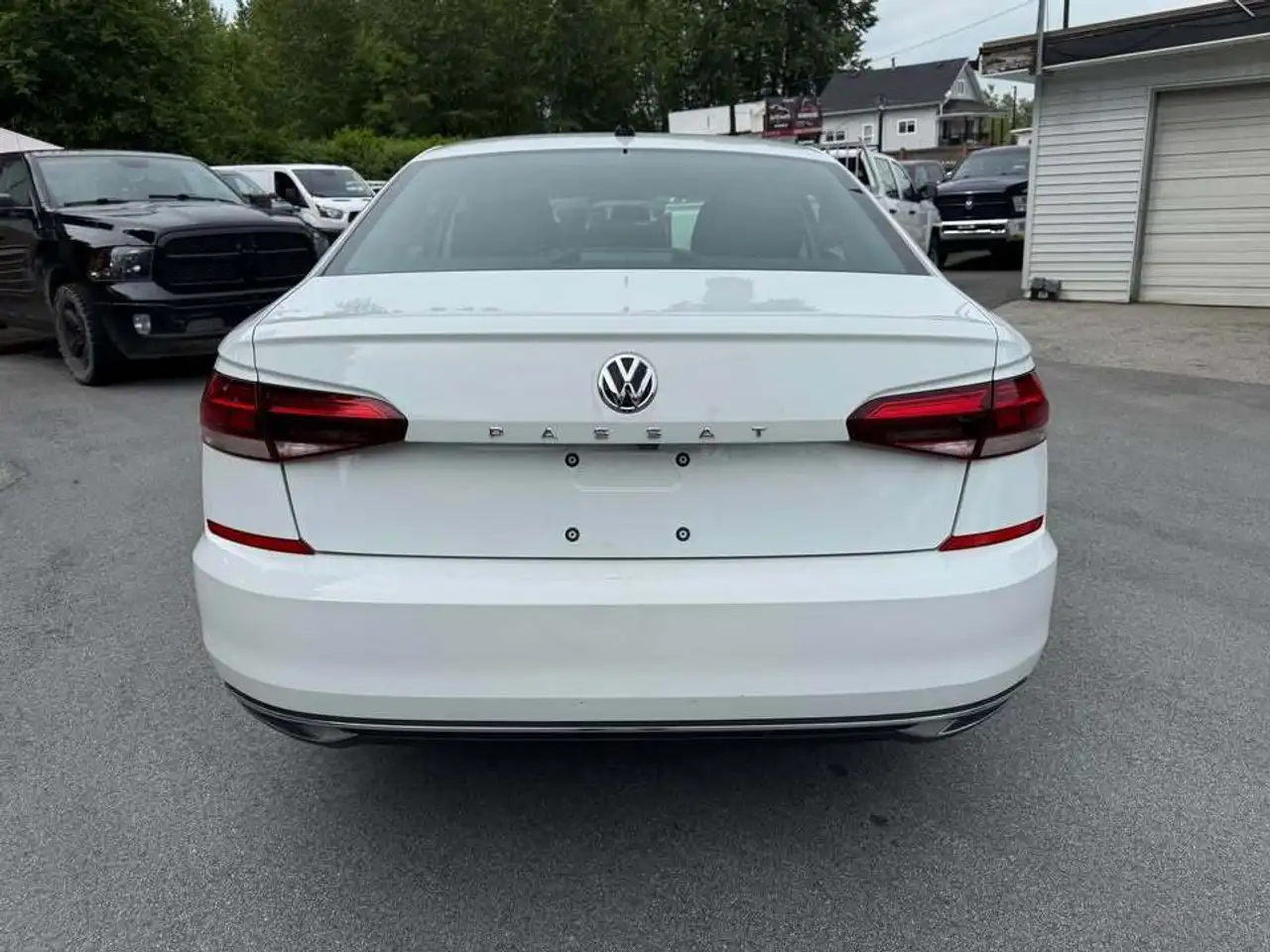 Volkswagen Passat снимка Volkswagen Passat
