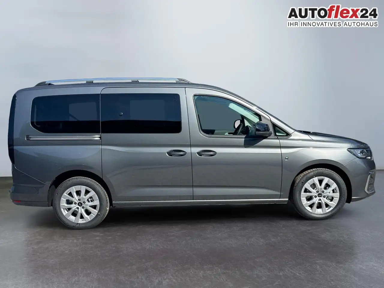 Ford Grand Tourneo Titanium 1,5 L2 7 Sitzer Klimaautomatik Anhänge... 7