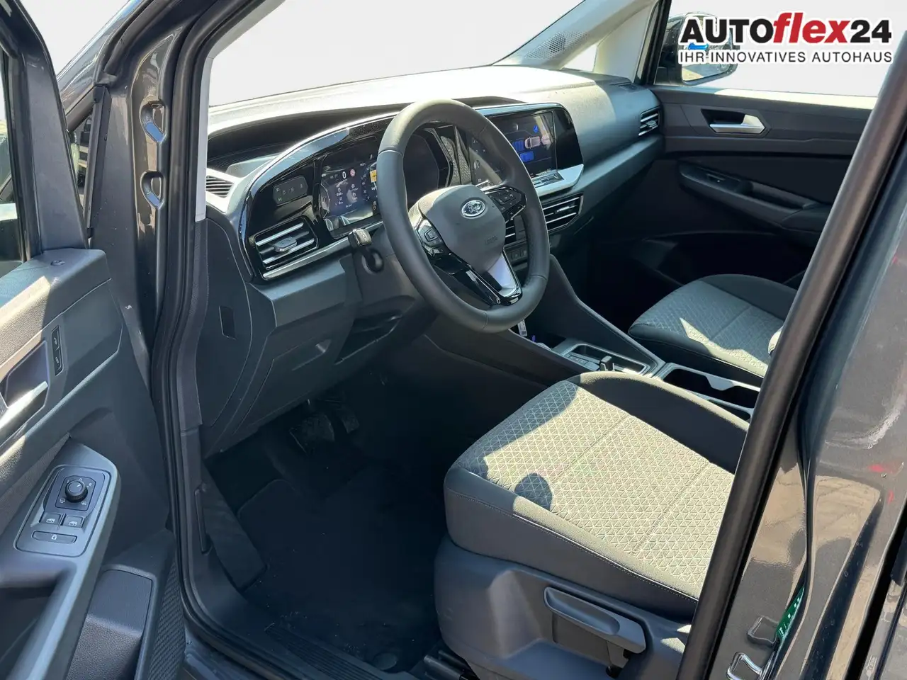 Ford Grand Tourneo Titanium 1,5 L2 7 Sitzer Klimaautomatik Anhänge... 11