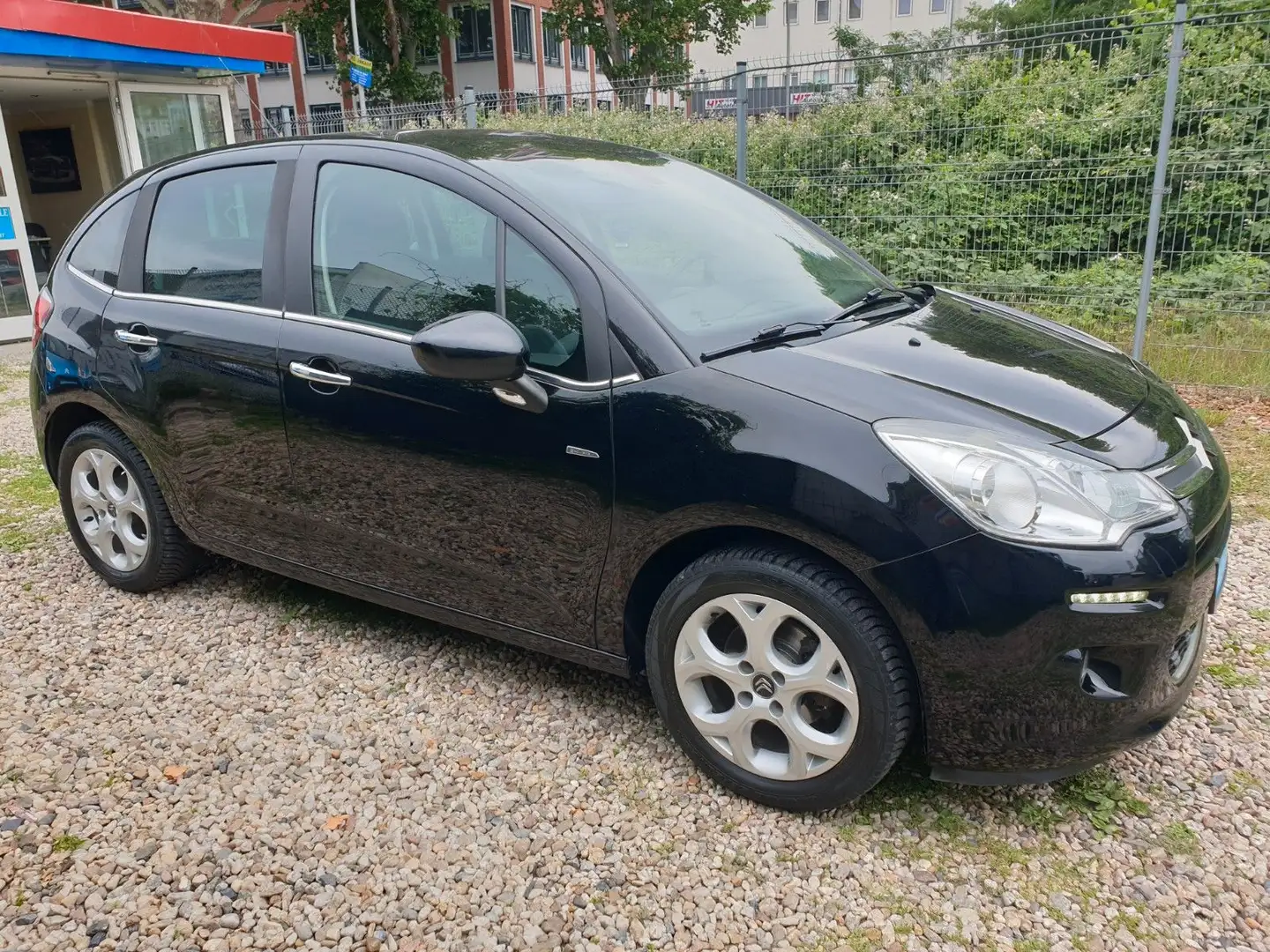 Citroen C3 Exclusive*2-Hand*TÜV-Neu* Schwarz - 2