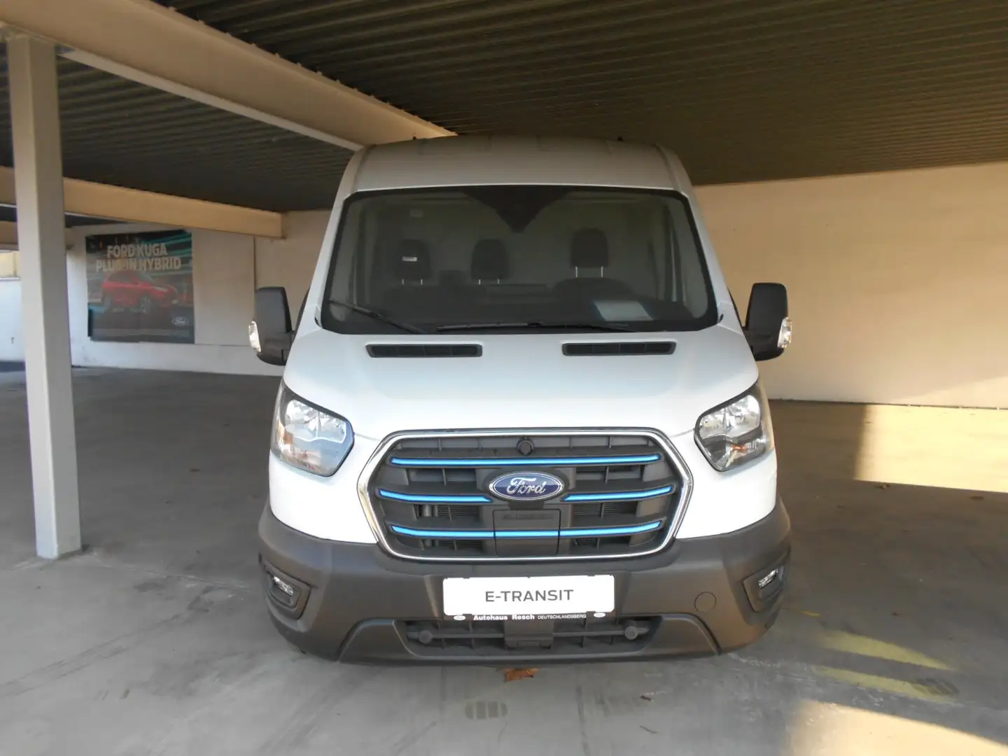 Ford E-Transit Kasten 67kWh/135kW L2H2 350 Trend Weiß - 2