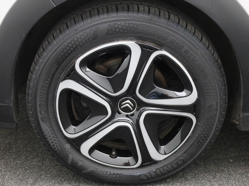 Citroen C3 1.2 PureTech 82 S&S MAN Feel | PDC A | Carplay | C — photo 14