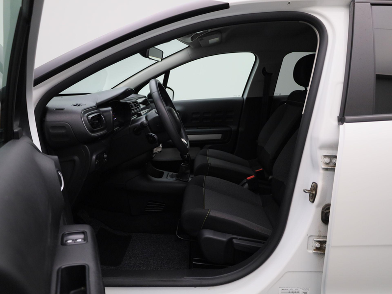 Citroen C3 1.2 PureTech 82 S&S MAN Feel | PDC A | Carplay | C — photo 11