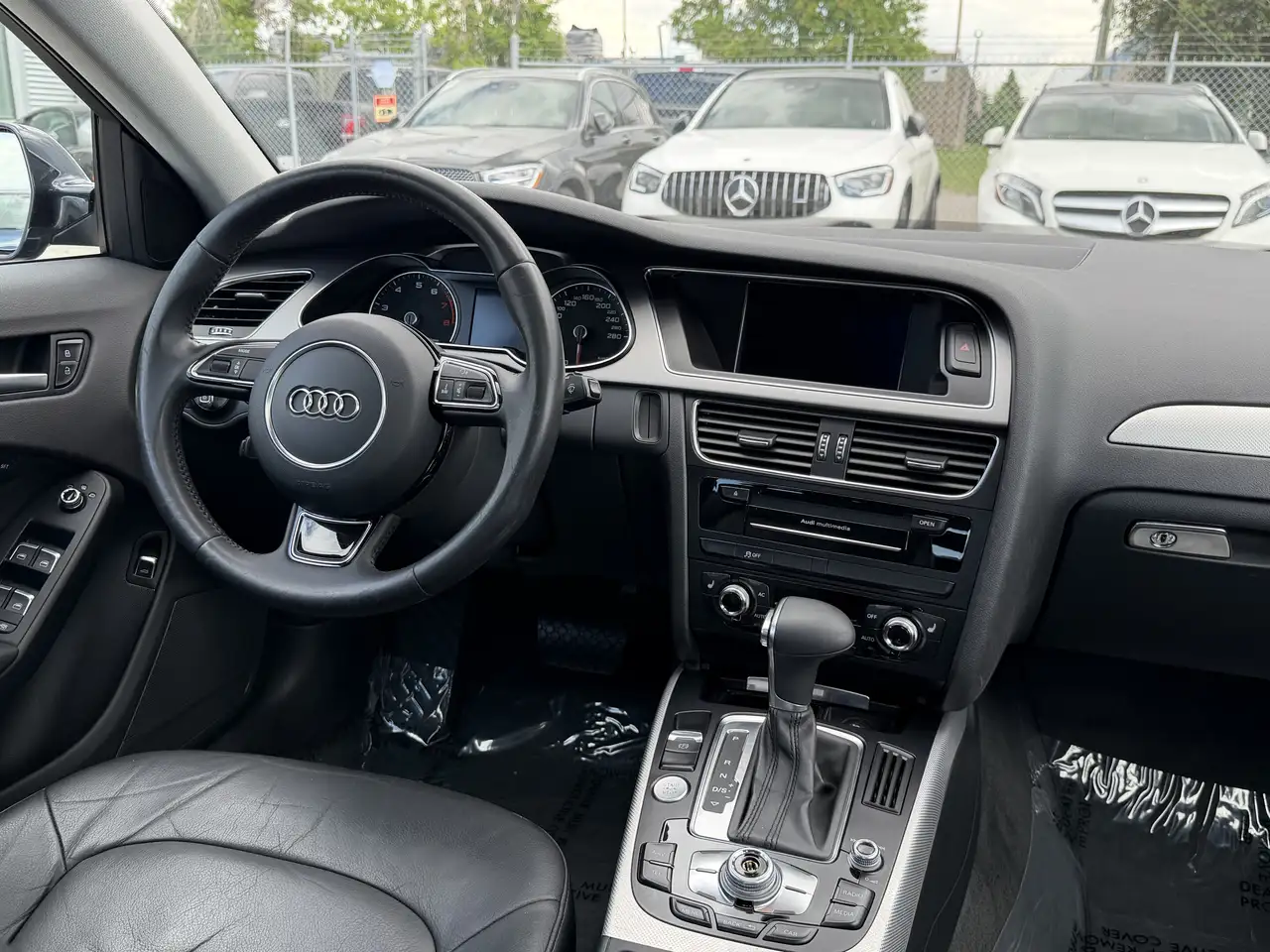 Audi A4 photo Audi A4