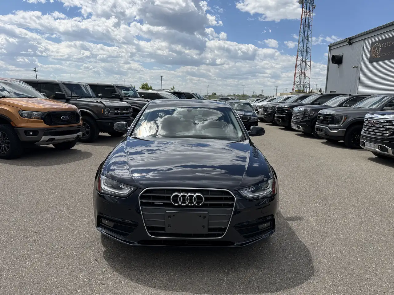 Audi A4 photo Audi A4