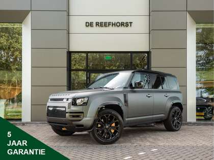Land Rover Defender 110 4.4 P635 OCTA Edition ONE | Matte Protective F