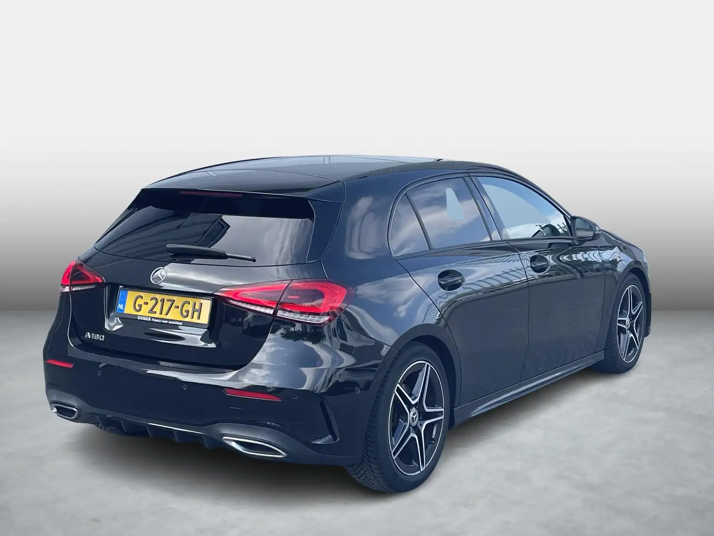 Mercedes-Benz A 180 AMG line | Night | Panoramadak | Zwart - 2