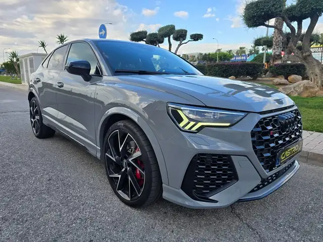 Audi RS Q3 2.5 TFSI quattro S tronic