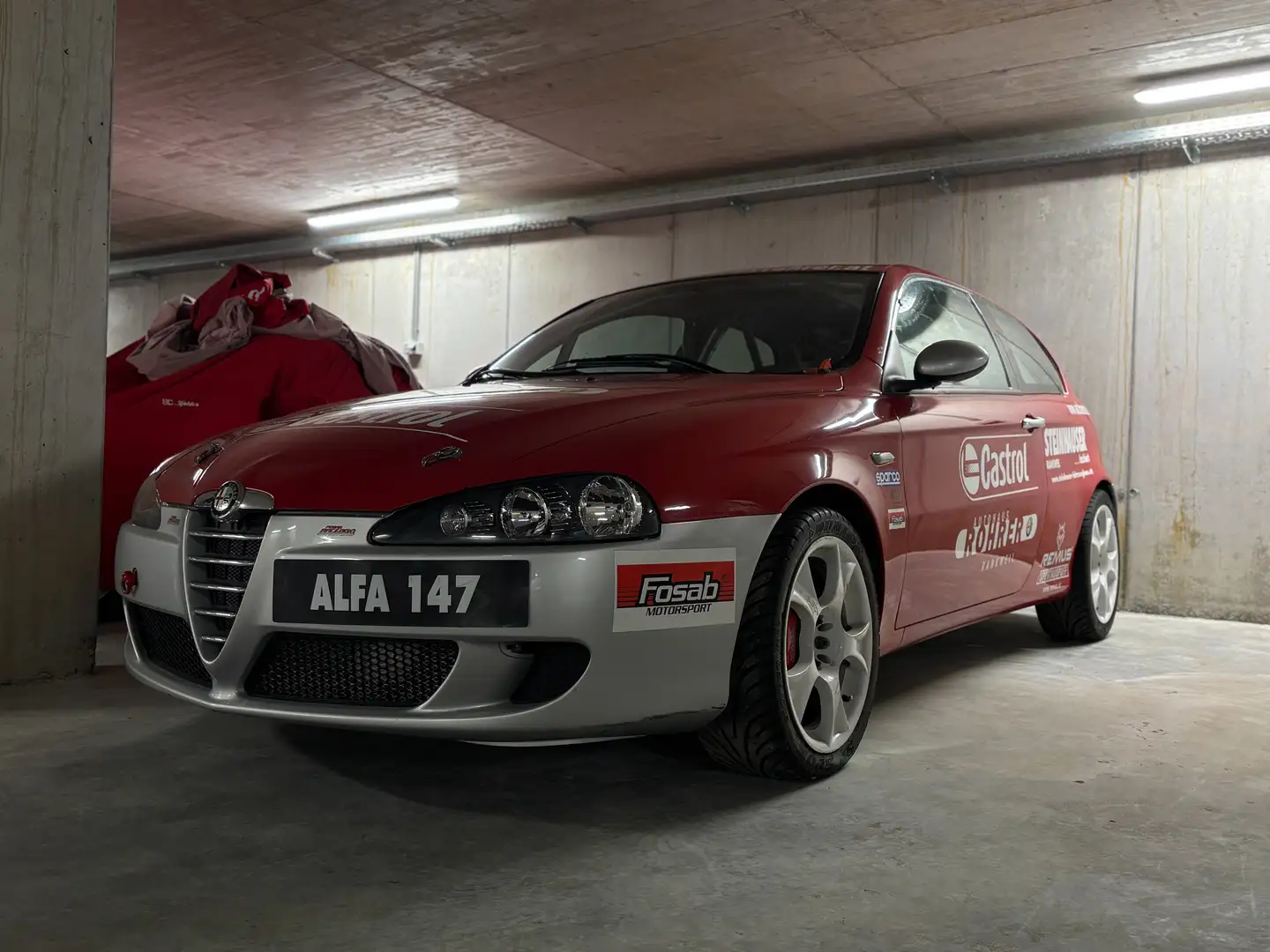 Alfa Romeo 147 1,9 JTDM 16V CUP Argent - 1