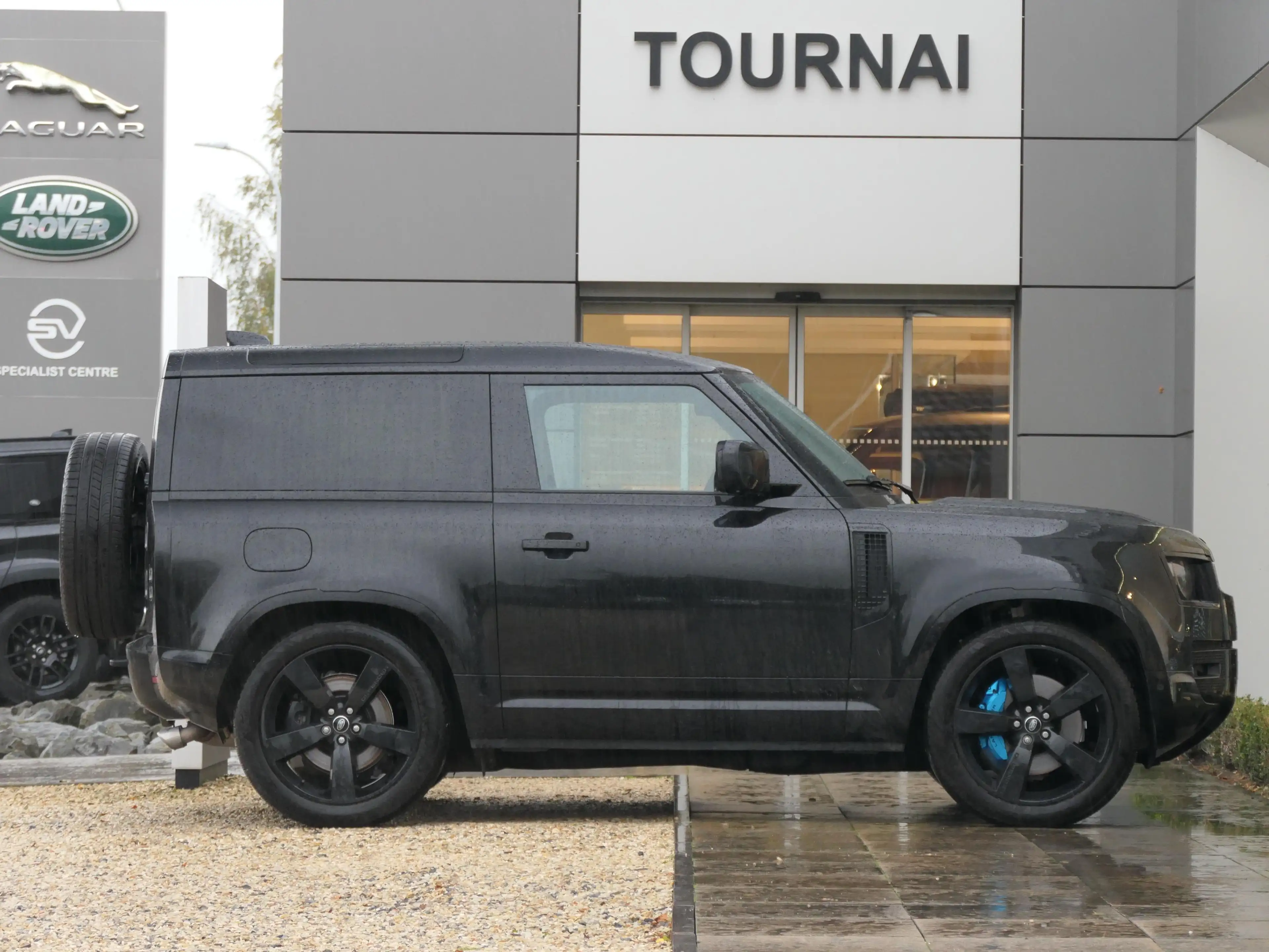 Land Rover Defender 90 P525 V8 JAMES BOND Edition | PANO | TOWB | MERI — photo 8