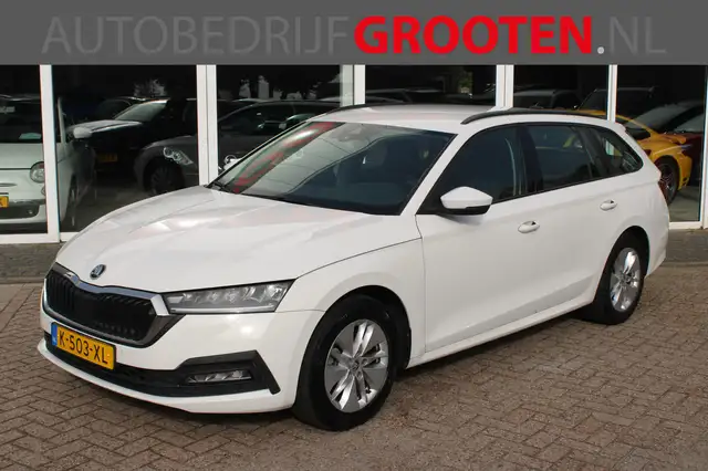 Skoda Octavia Combi 1.0 e-TSI Business Edition