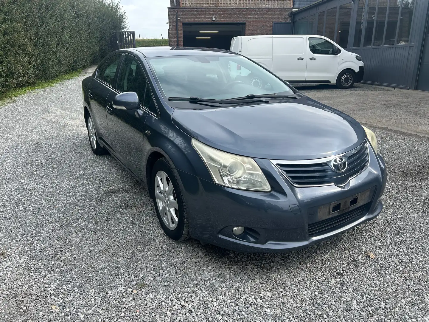 Toyota Avensis Avensis 2.2 D-4D D-CAT Premium DPF Bleu - 1
