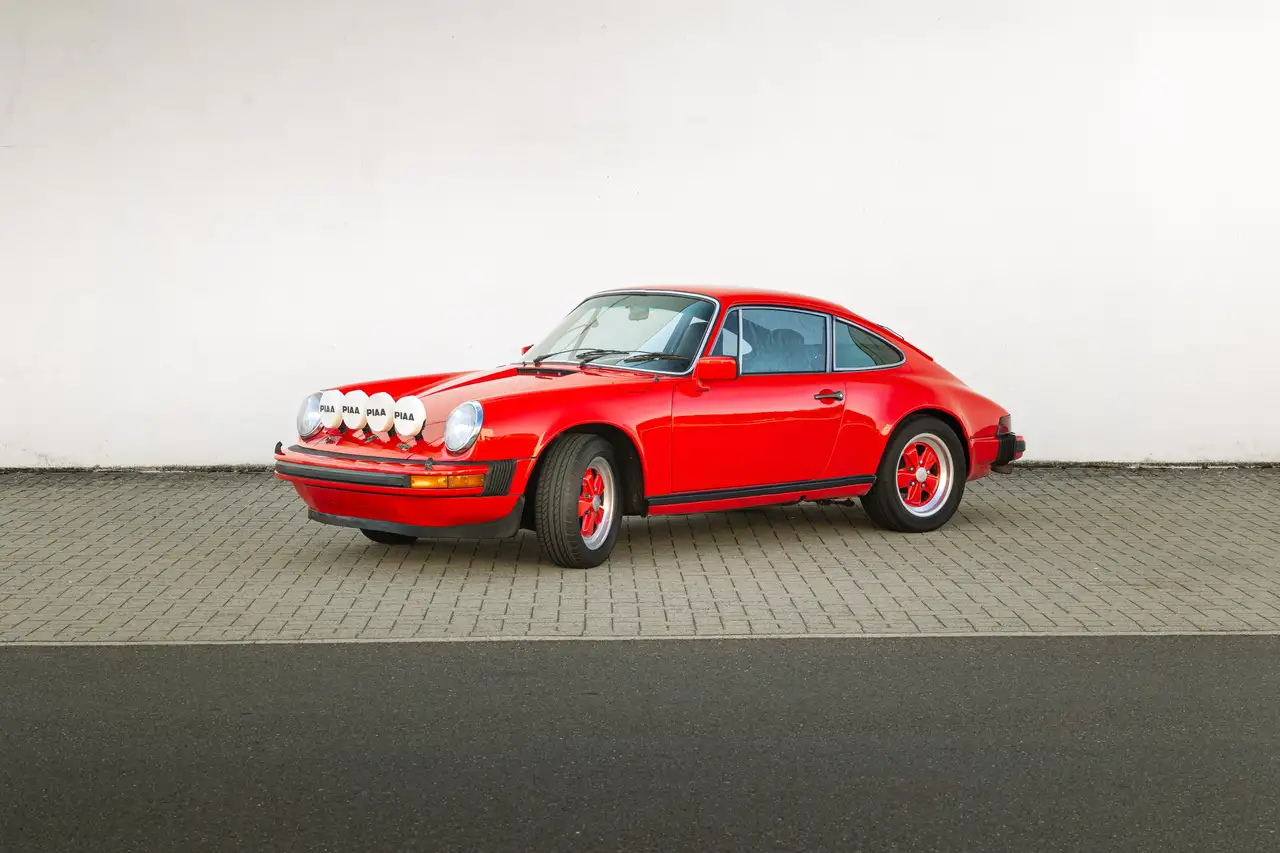 Porsche 911 3,0 SC /Rally car - 930 Turbo seats - New clutch, foto 2