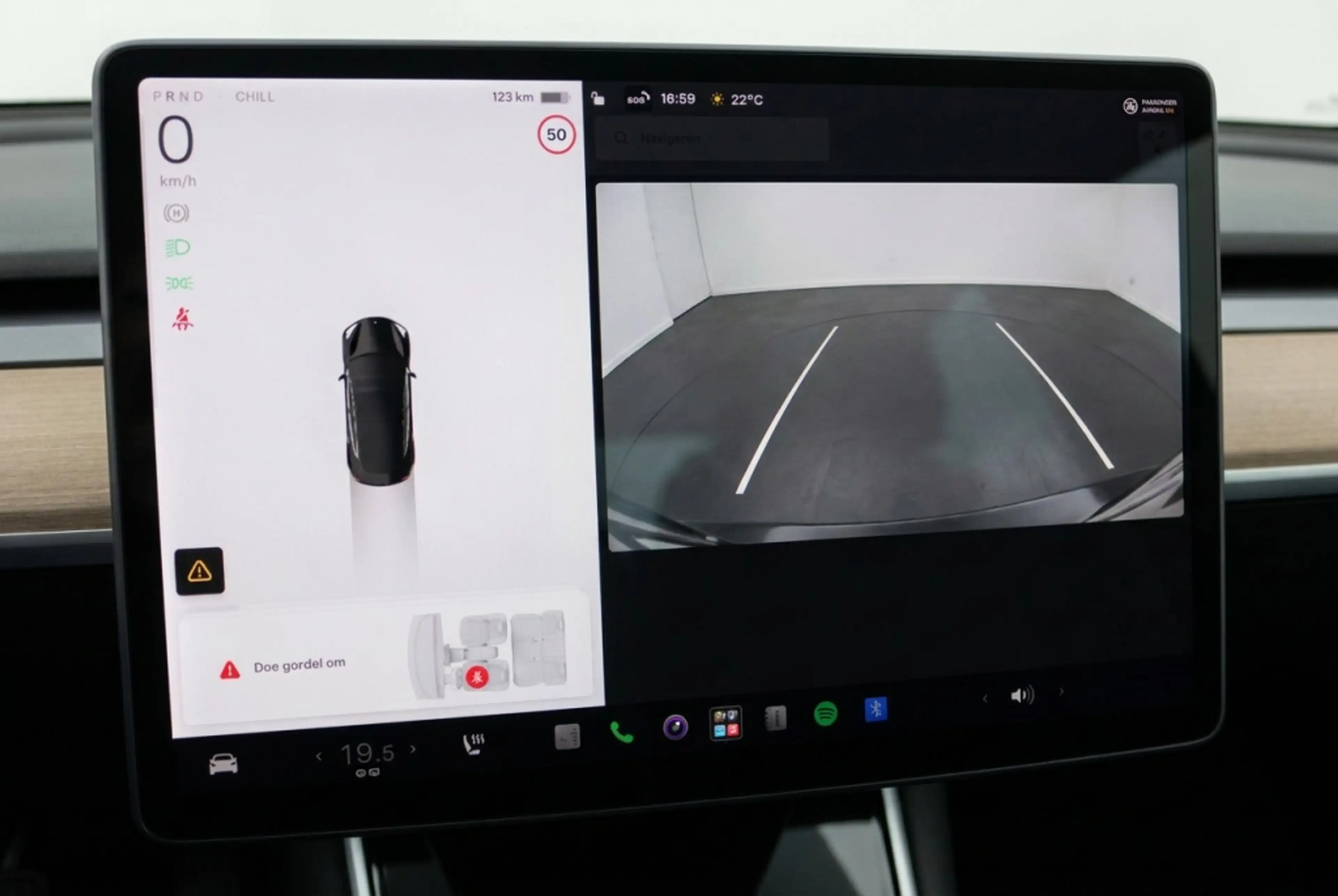 Tesla Model 3 Standard range RWD Plus 60 kWh 86% SOH l NL Auto l — photo 15