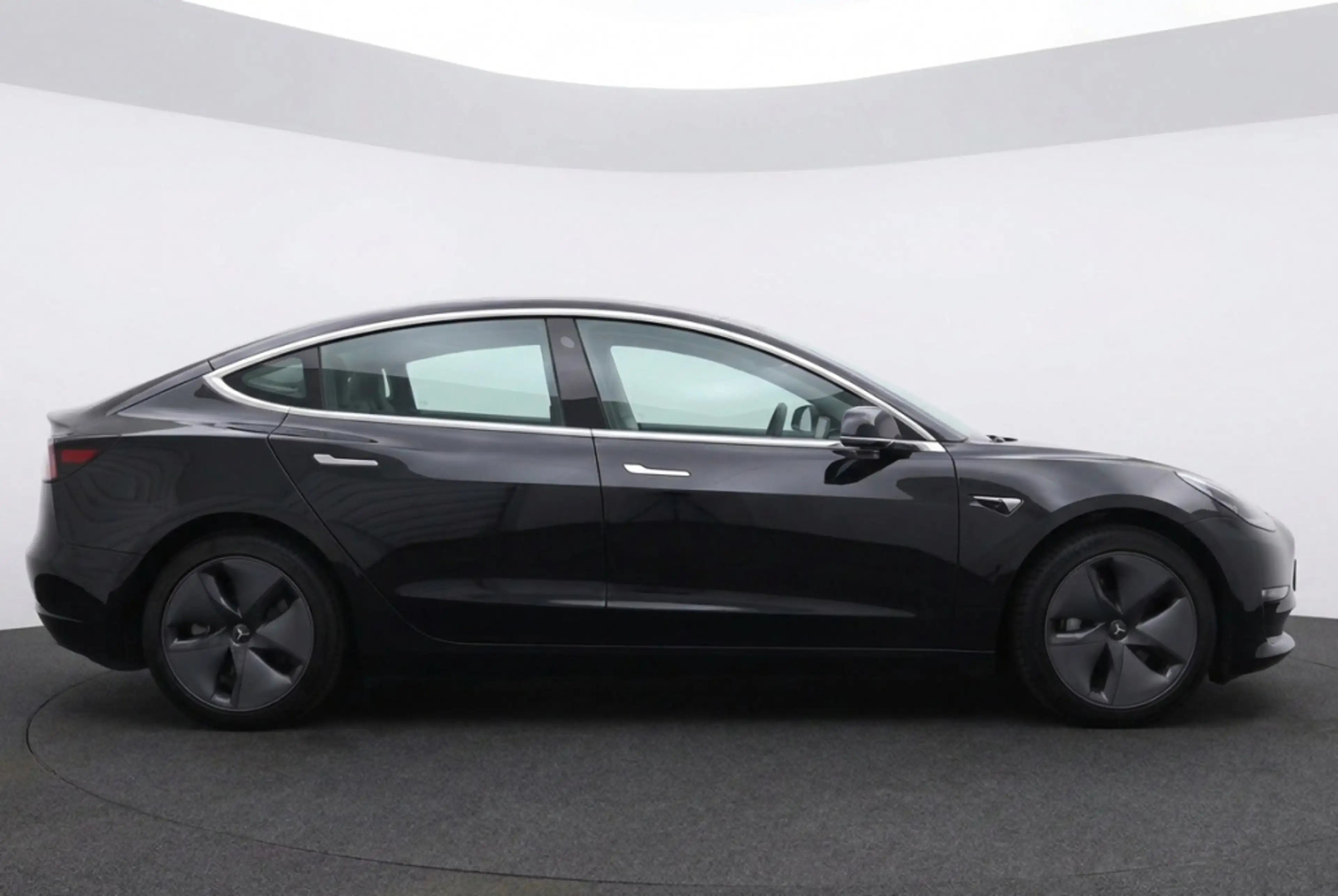 Tesla Model 3 Standard range RWD Plus 60 kWh 86% SOH l NL Auto l — photo 6