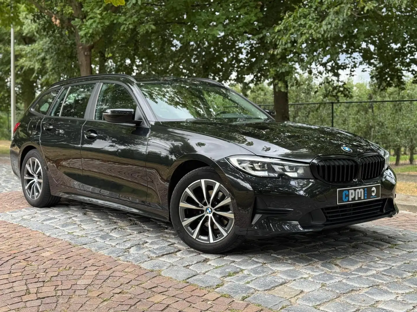 BMW 318 d Aut * 150pk * BTW / TVA * FULL HISTORIEK * CAMER Schwarz - 2