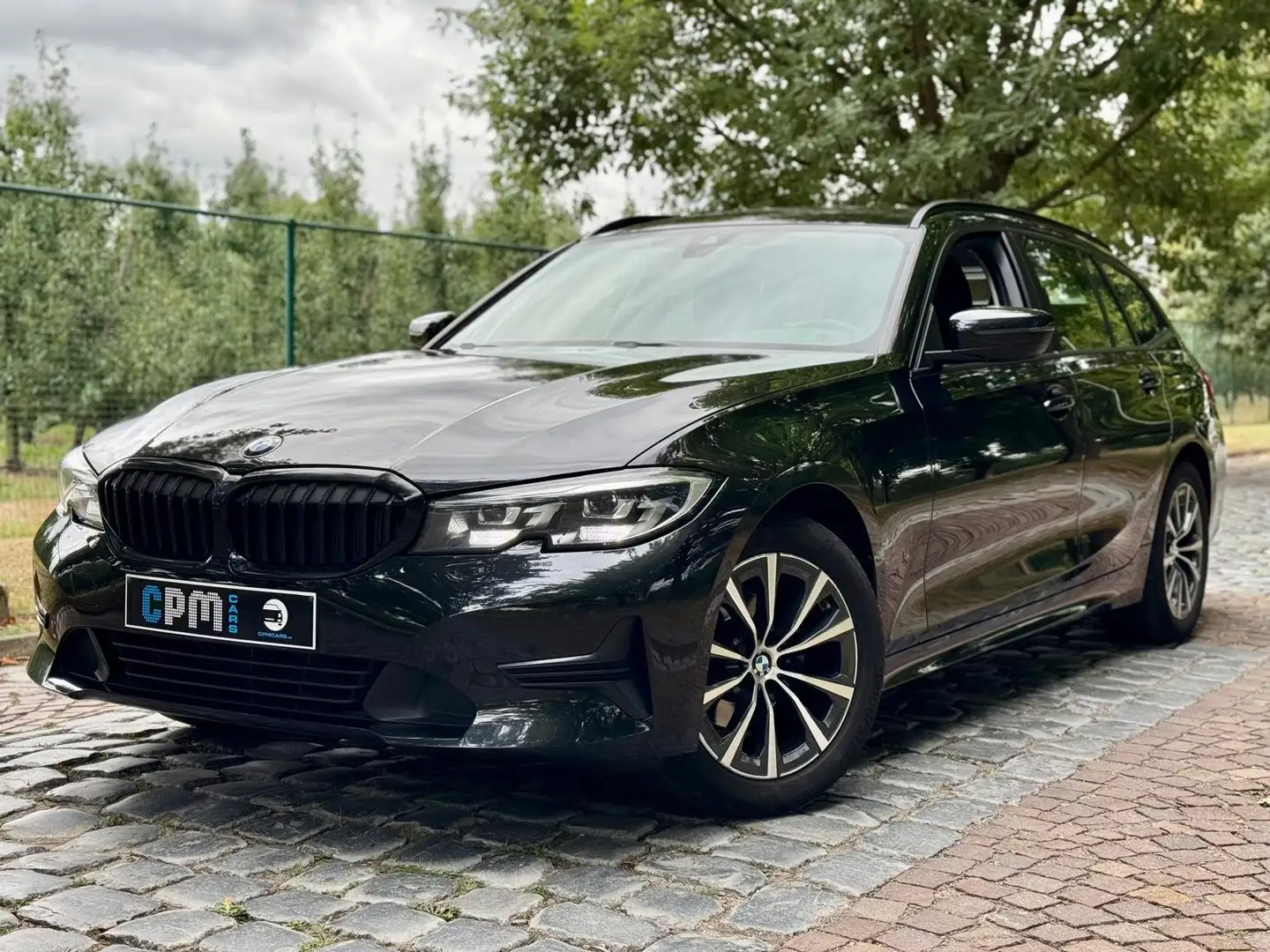 BMW 318 d Aut * 150pk * BTW / TVA * FULL HISTORIEK * CAMER Schwarz - 1