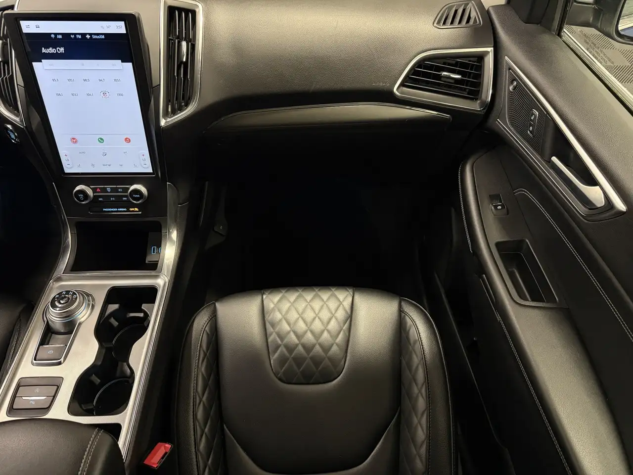 Ford Edge photo Ford Edge
