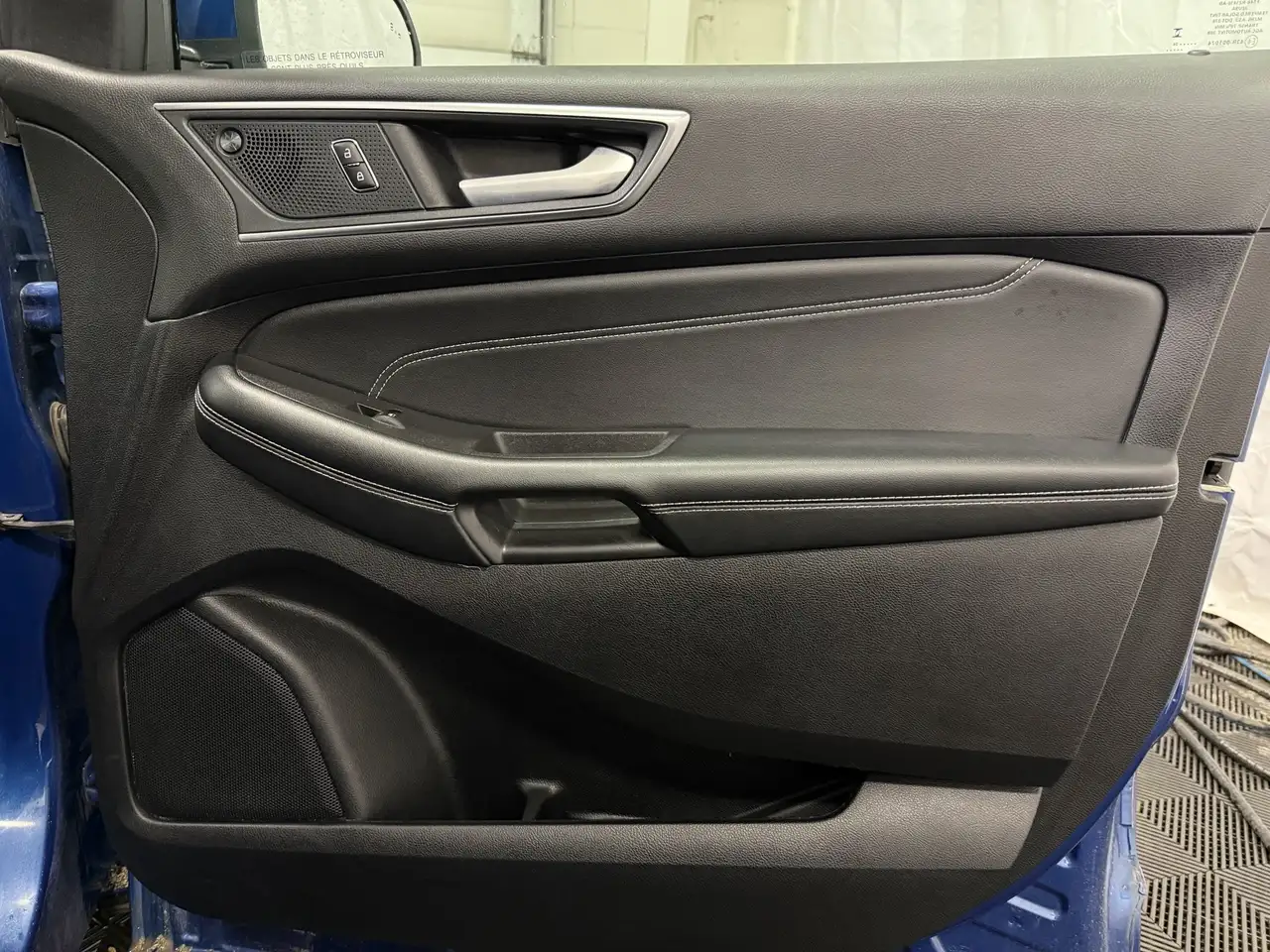 Ford Edge photo Ford Edge