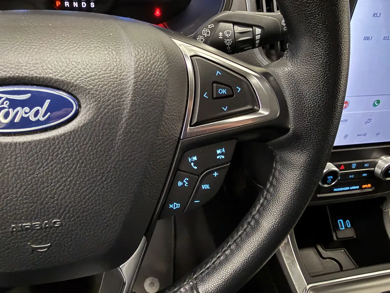 Ford Edge photo Ford Edge
