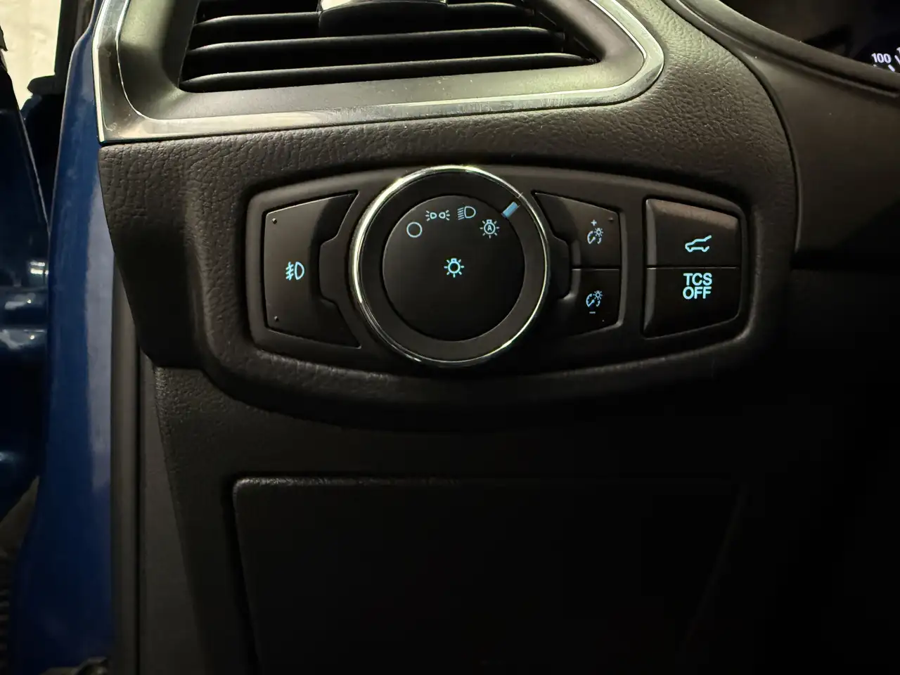 Ford Edge photo Ford Edge