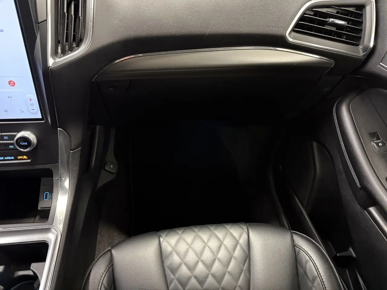 Ford Edge photo Ford Edge