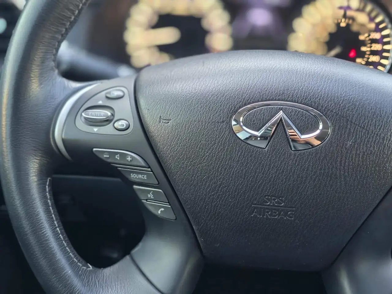 Infiniti QX60 photo Infiniti QX60