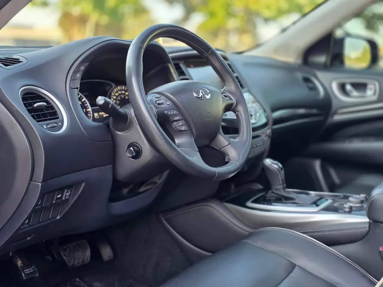 Infiniti QX60 photo Infiniti QX60