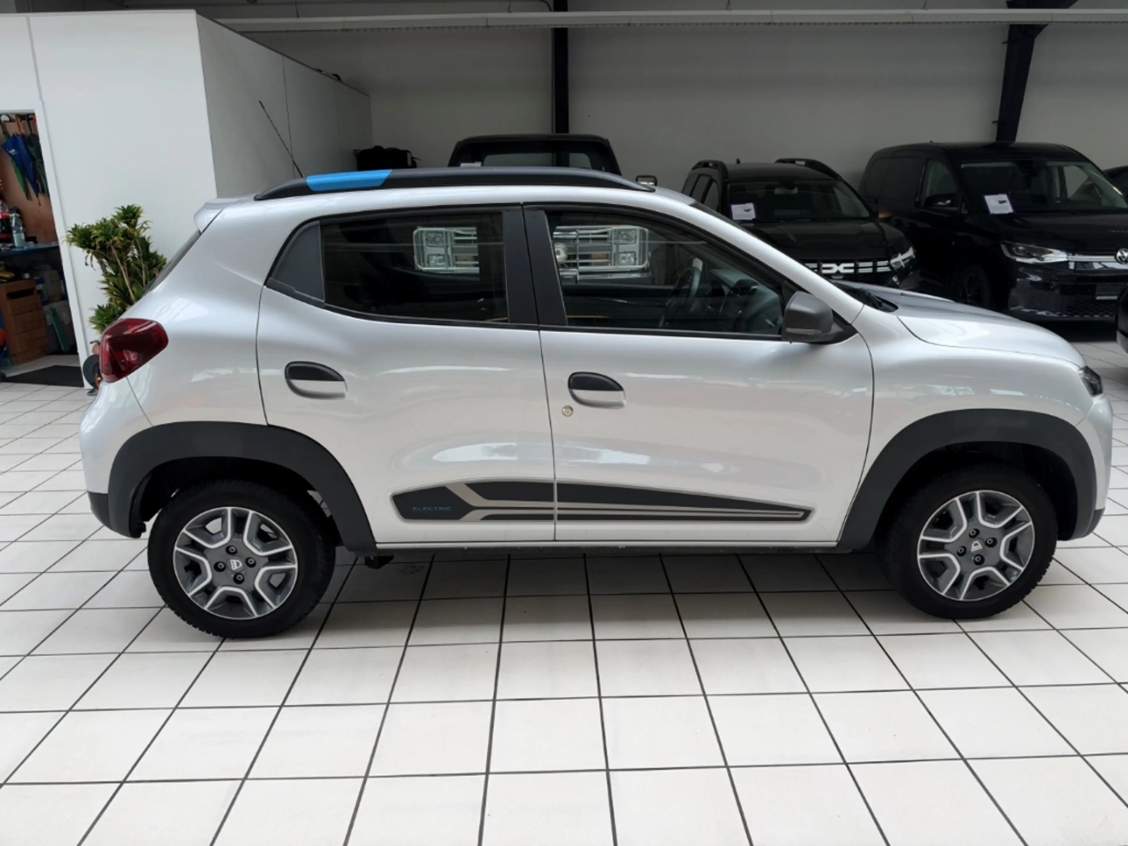 Dacia Spring Electric Comfort aus 1.Hand Navigation — photo 4