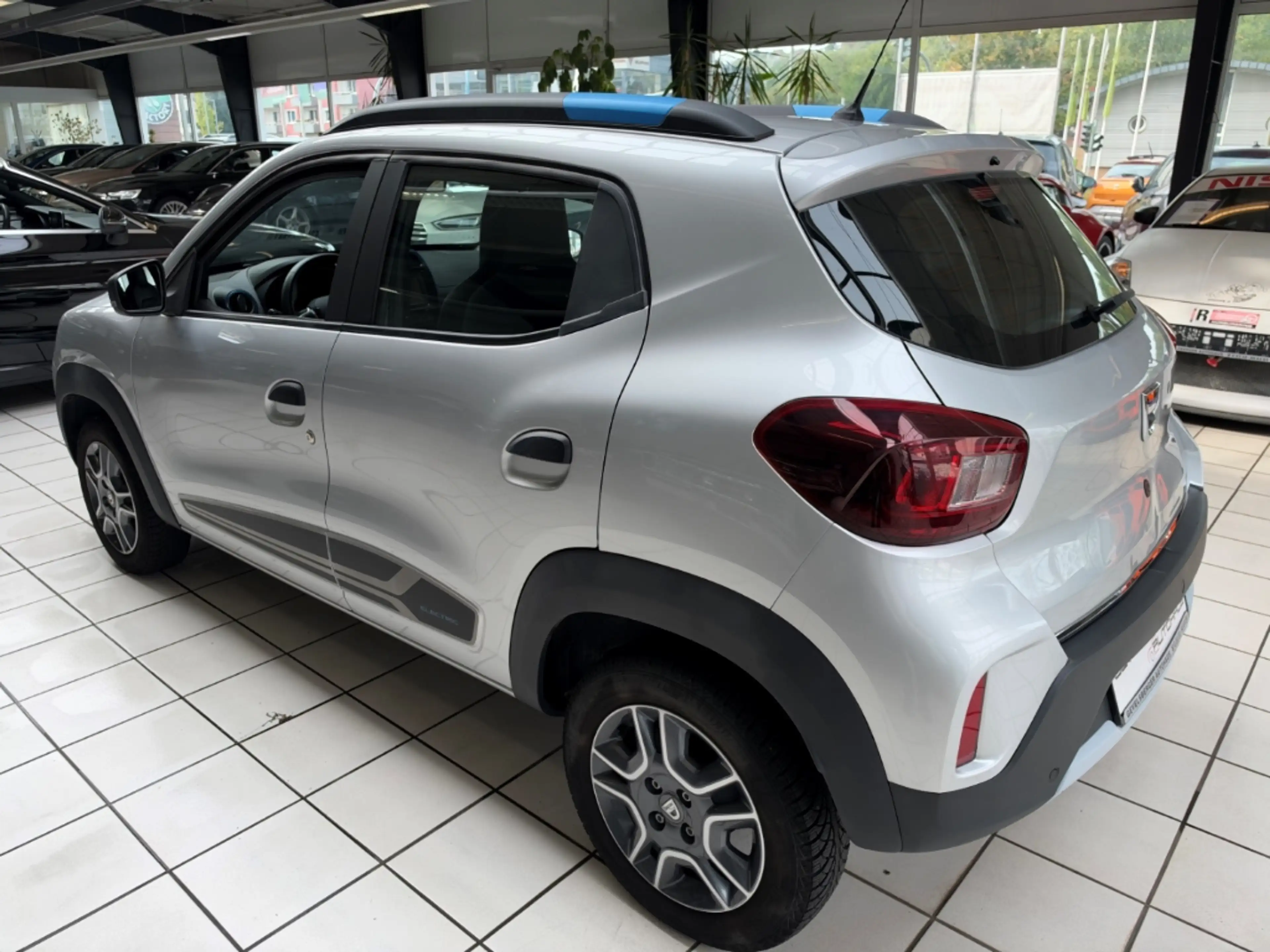 Dacia Spring Electric Comfort aus 1.Hand Navigation — photo 8