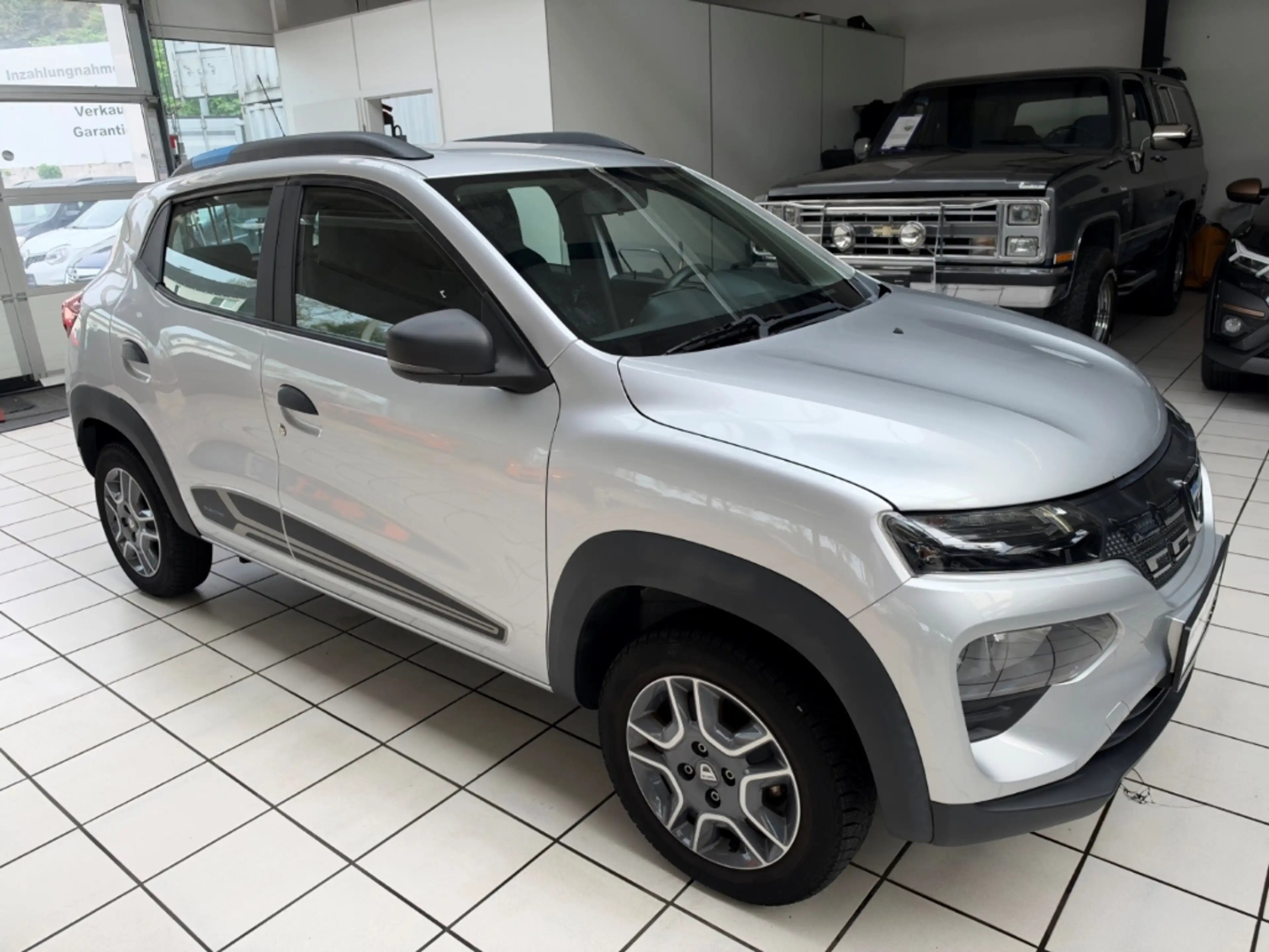 Dacia Spring Electric Comfort aus 1.Hand Navigation — photo 3