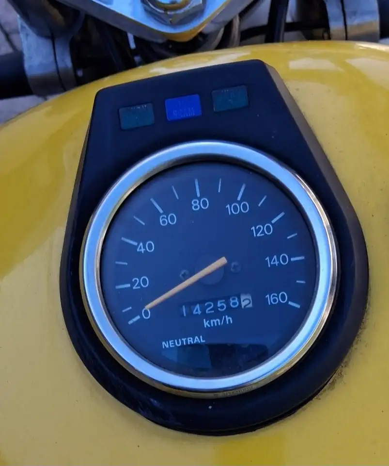 Suzuki LS 650
