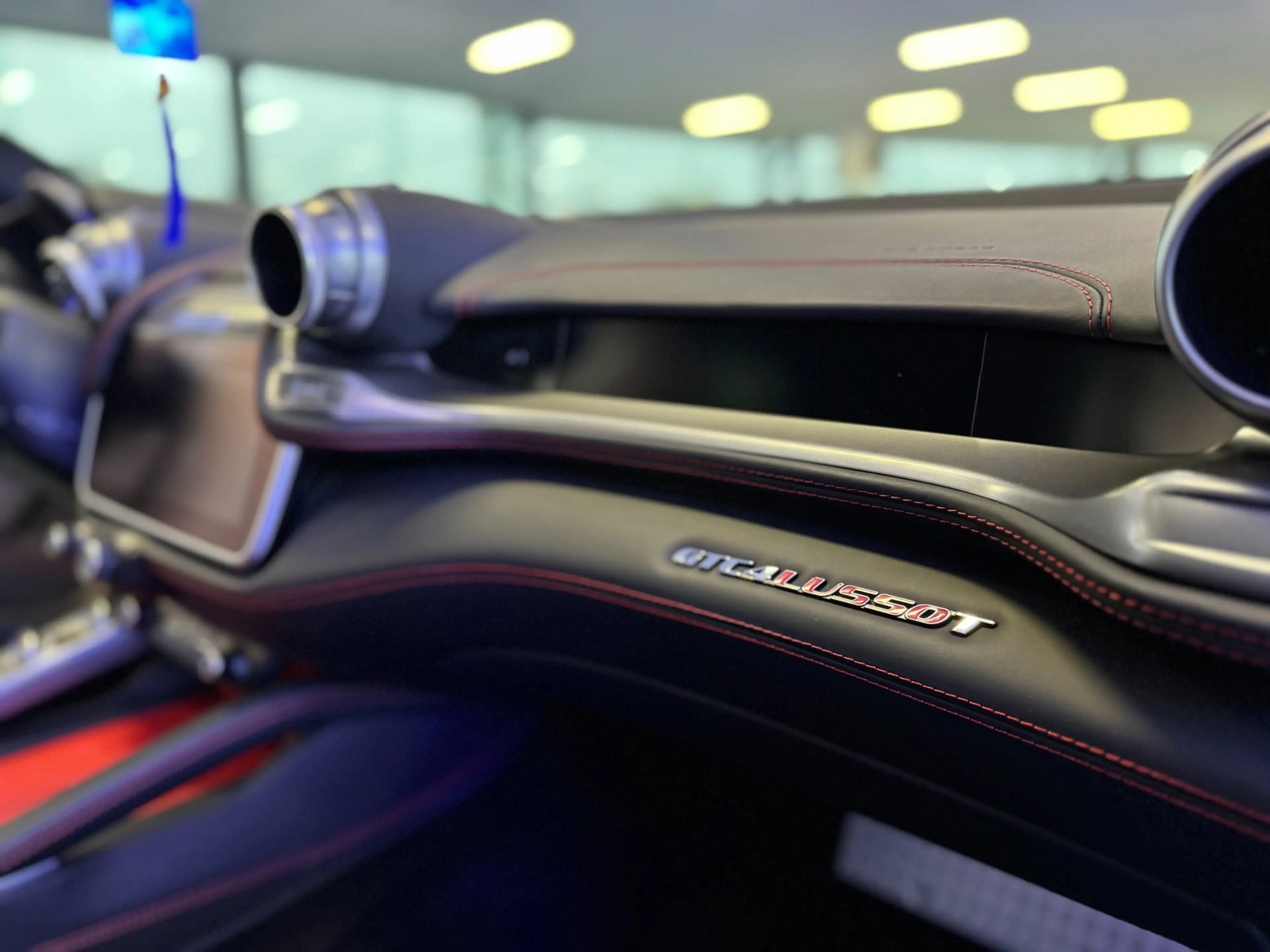 Ferrari GTC4 Lusso GTC4Lusso T 3.9 V8 I Pano-dak I Lift I Passenger D — photo 11