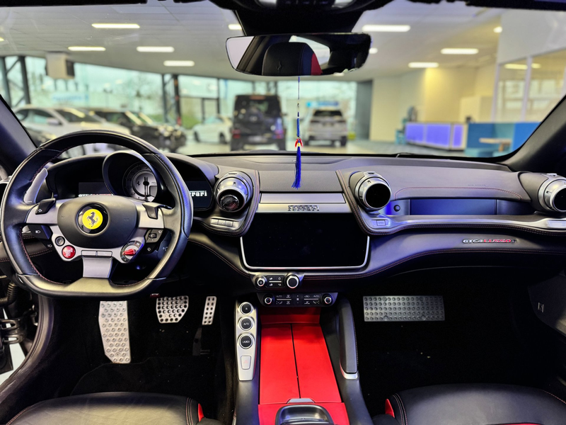 Ferrari GTC4 Lusso GTC4Lusso T 3.9 V8 I Pano-dak I Lift I Passenger D — photo 6