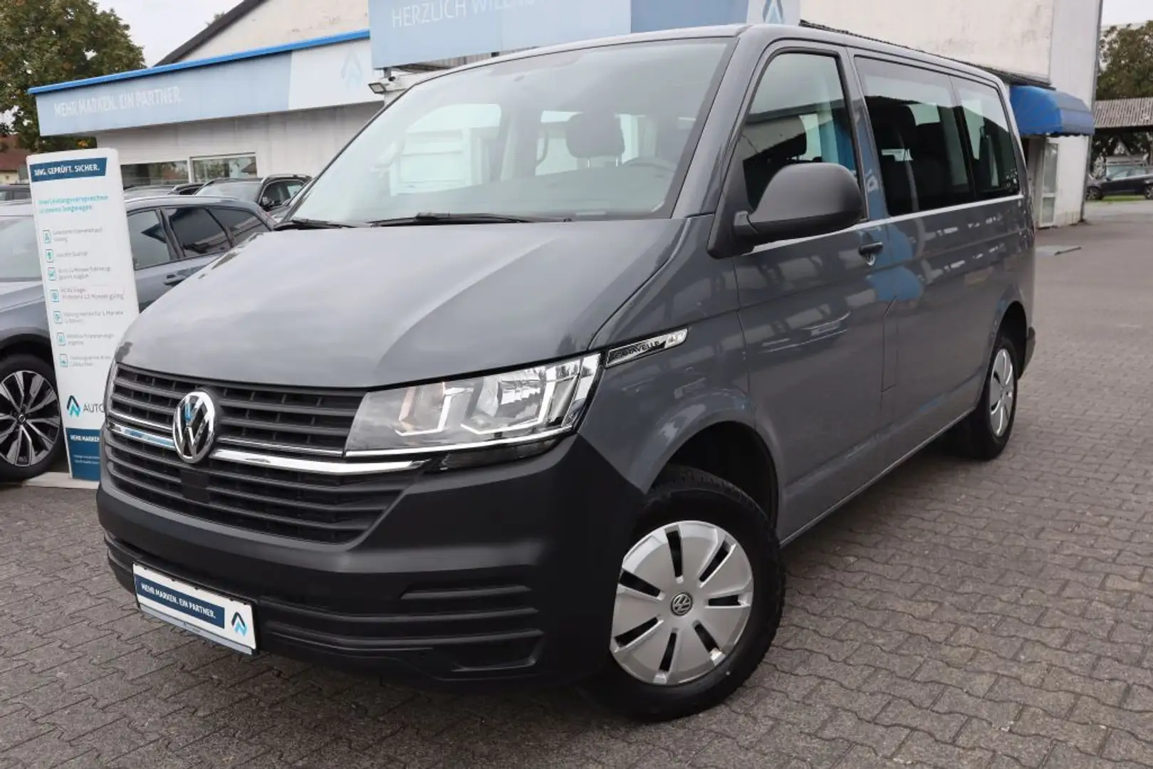 Volkswagen T6.1 Caravelle Caravelle T6.1 Kurz Trendline EcoProfi|8SITZER| - 1