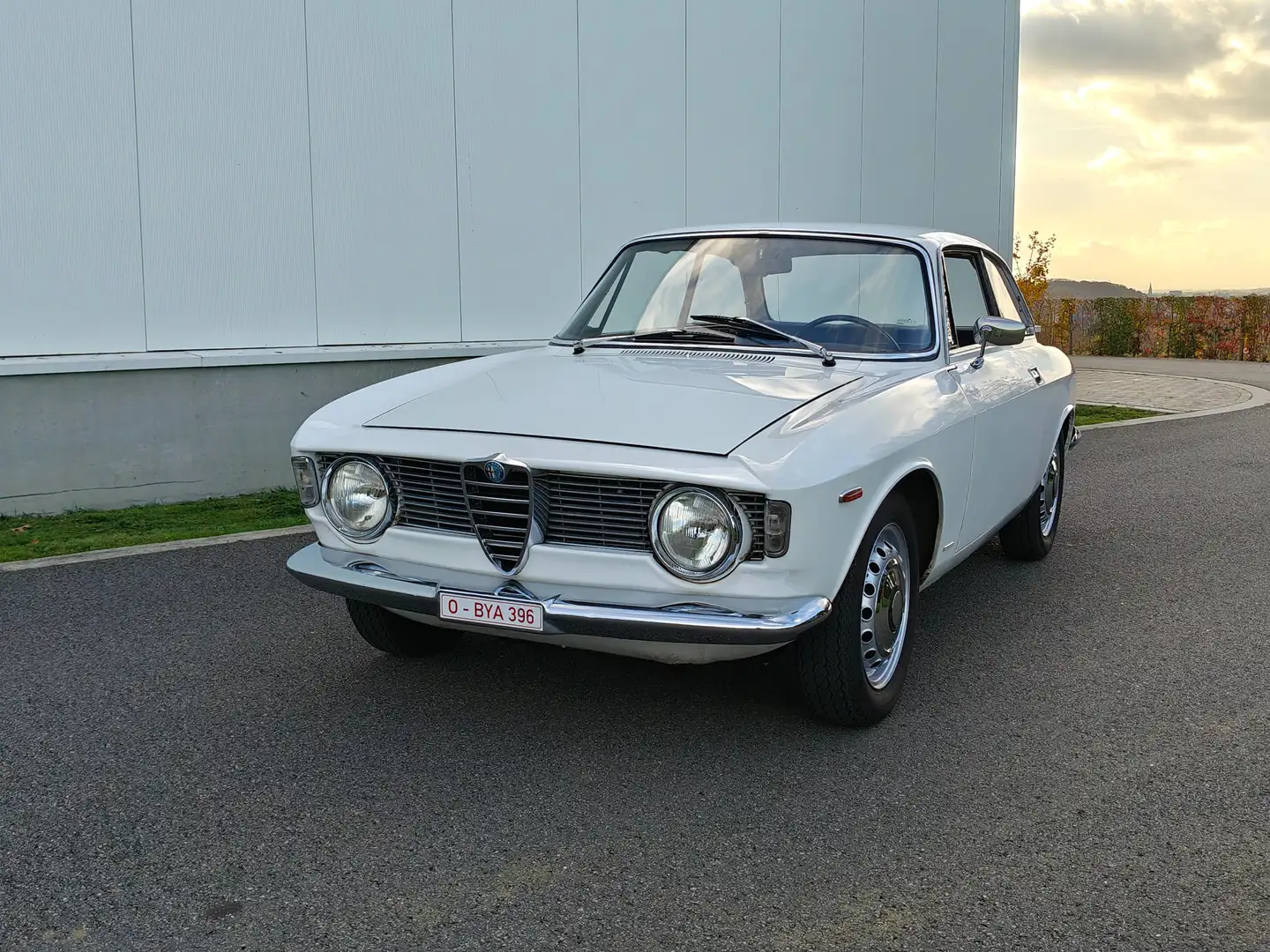 Alfa Romeo Giulia Sprint GT Alb - 2