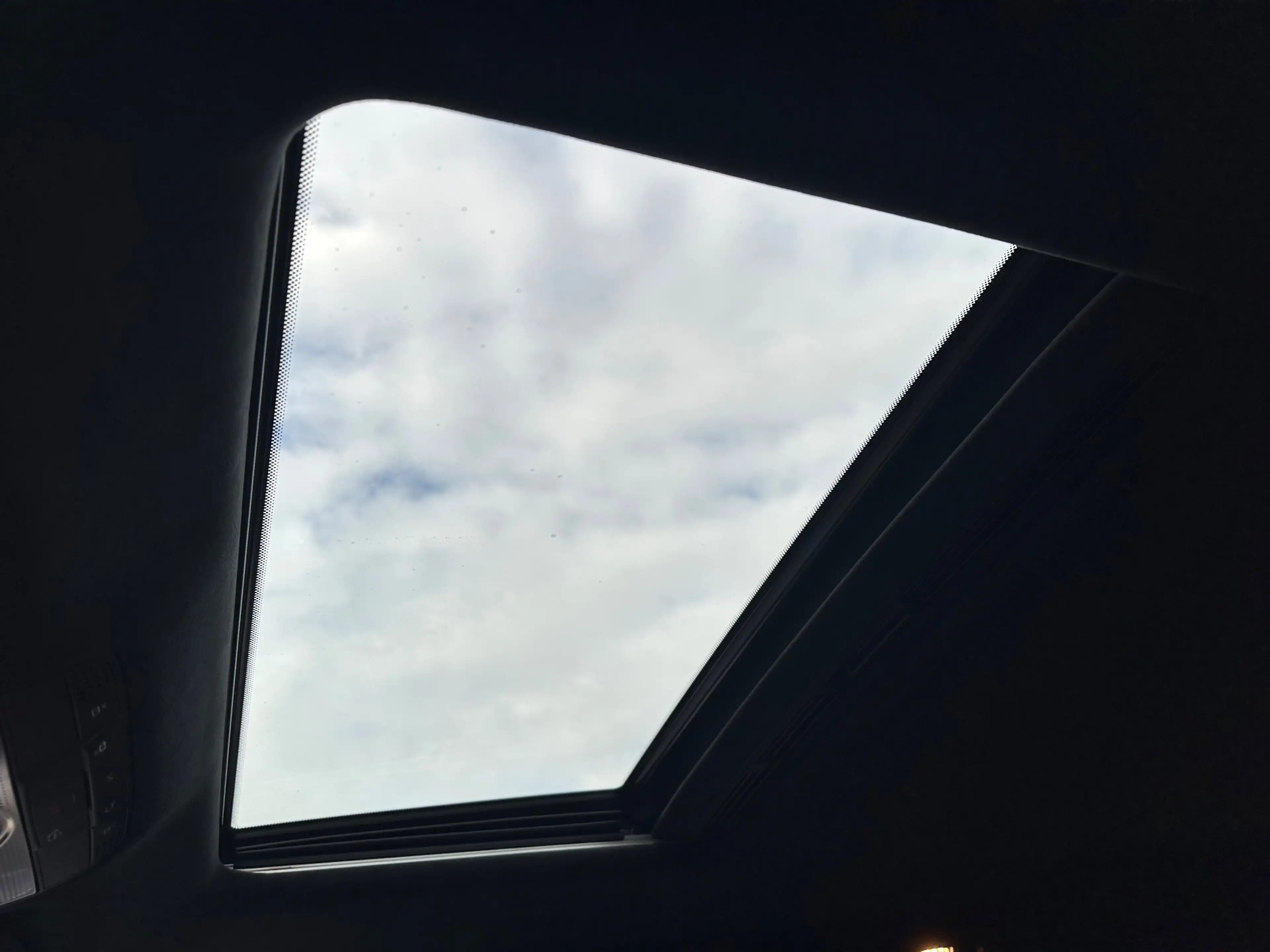 Mercedes-Benz G 63 AMG Drivers Package NAV+GLASDACH+STHZG+ACC+360°+22ZO — photo 11