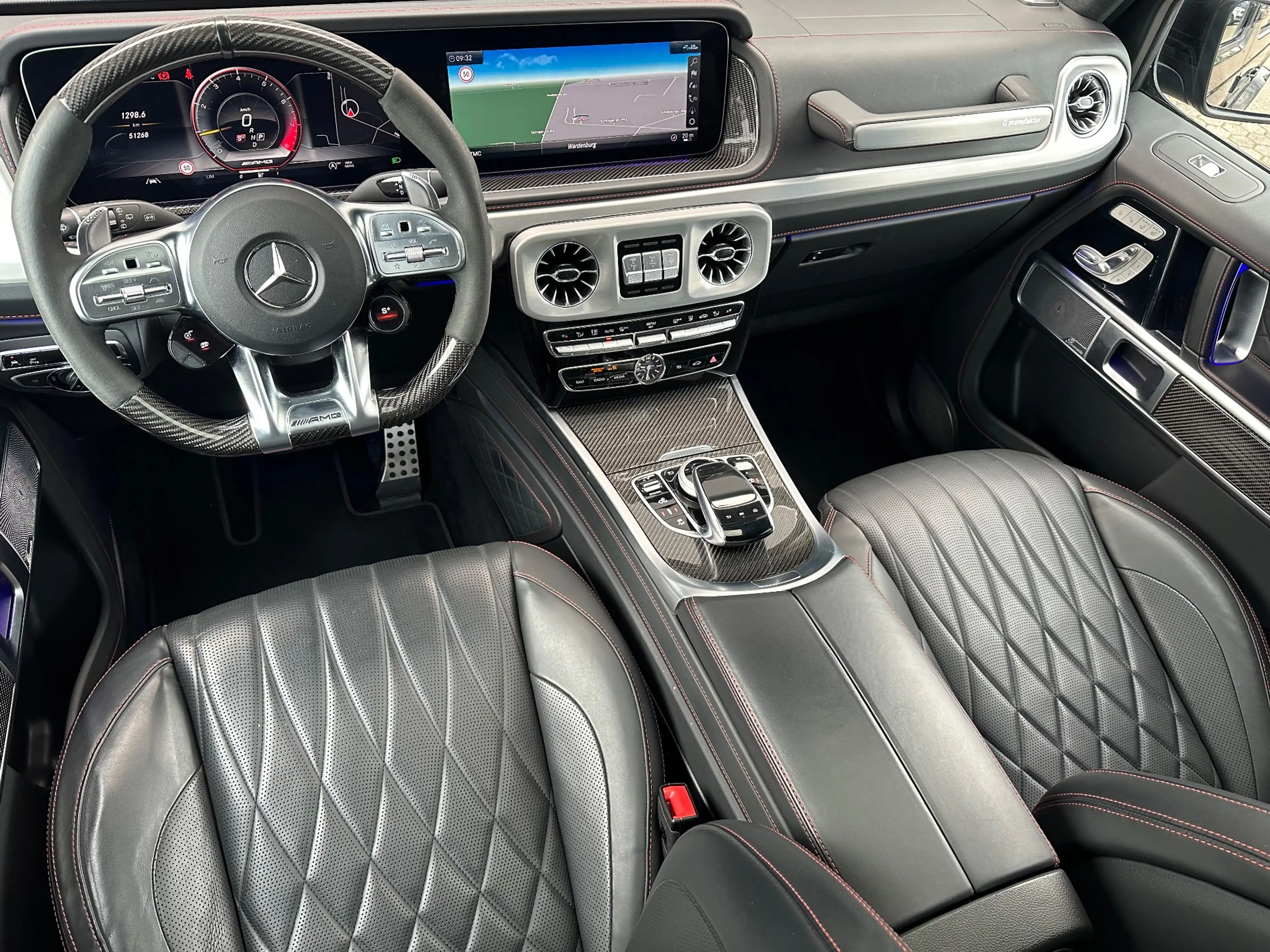 Mercedes-Benz G 63 AMG Drivers Package NAV+GLASDACH+STHZG+ACC+360°+22ZO — photo 13