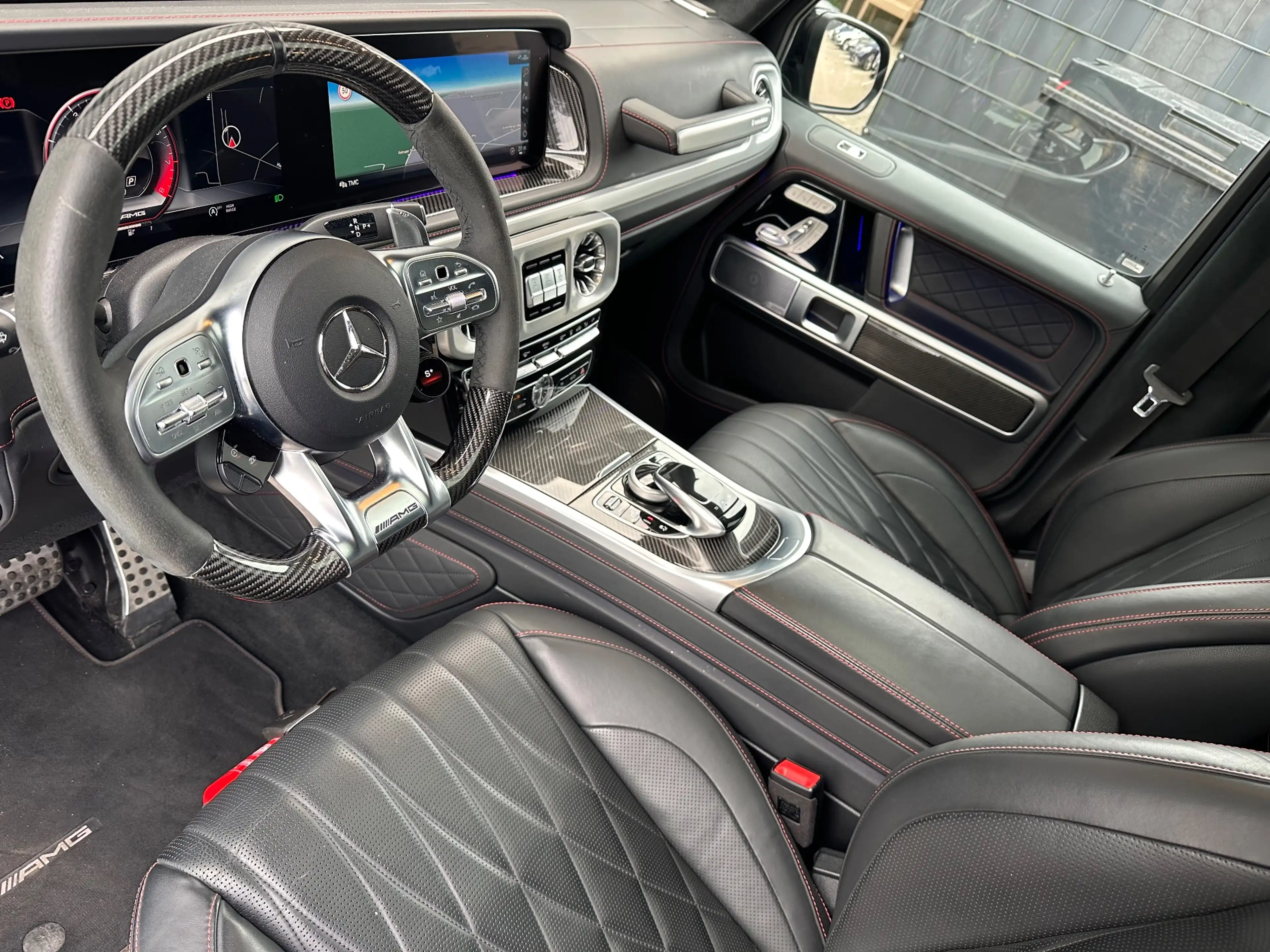 Mercedes-Benz G 63 AMG Drivers Package NAV+GLASDACH+STHZG+ACC+360°+22ZO — photo 9