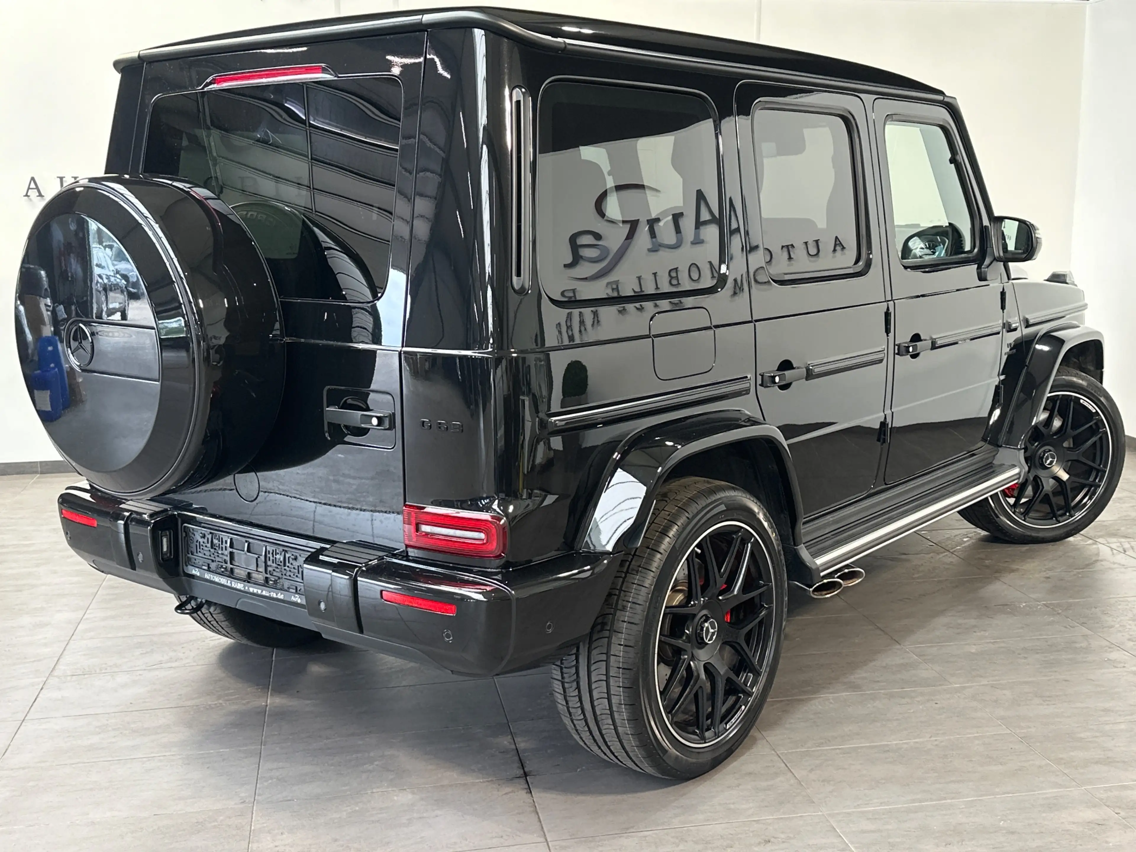Mercedes-Benz G 63 AMG Drivers Package NAV+GLASDACH+STHZG+ACC+360°+22ZO — photo 4