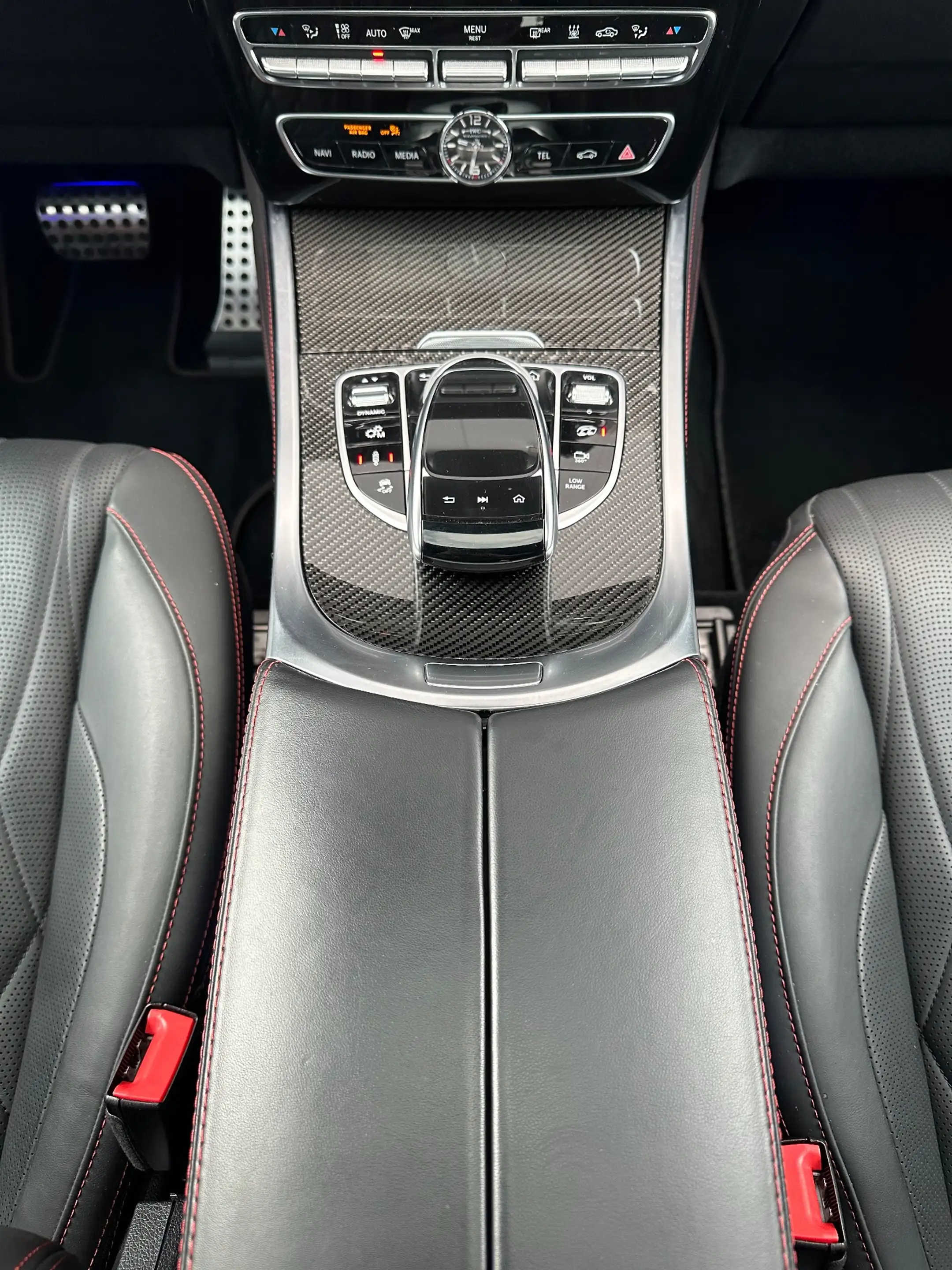 Mercedes-Benz G 63 AMG Drivers Package NAV+GLASDACH+STHZG+ACC+360°+22ZO — photo 15